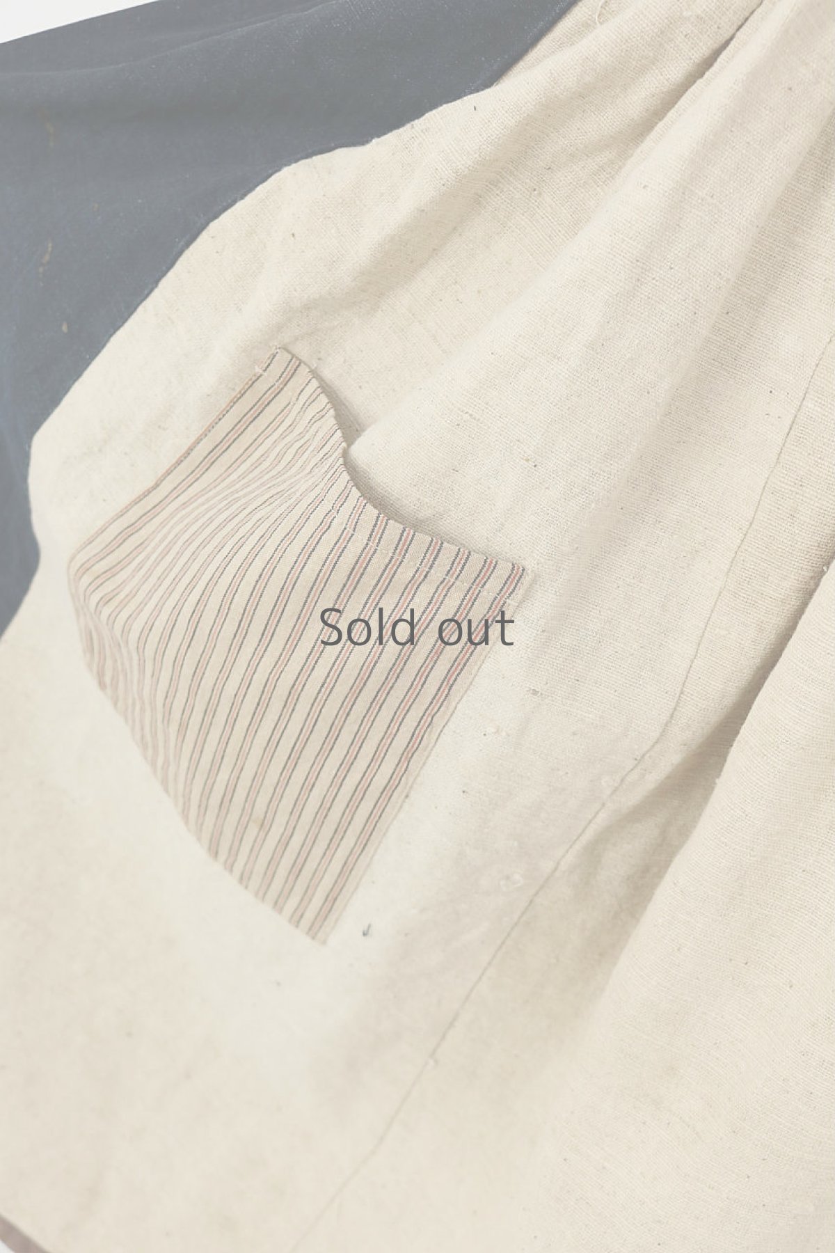 画像7: 【ササキチホ】藍染古布　パッチワーク　ハイウエストスカート(生成りと藍) (7)