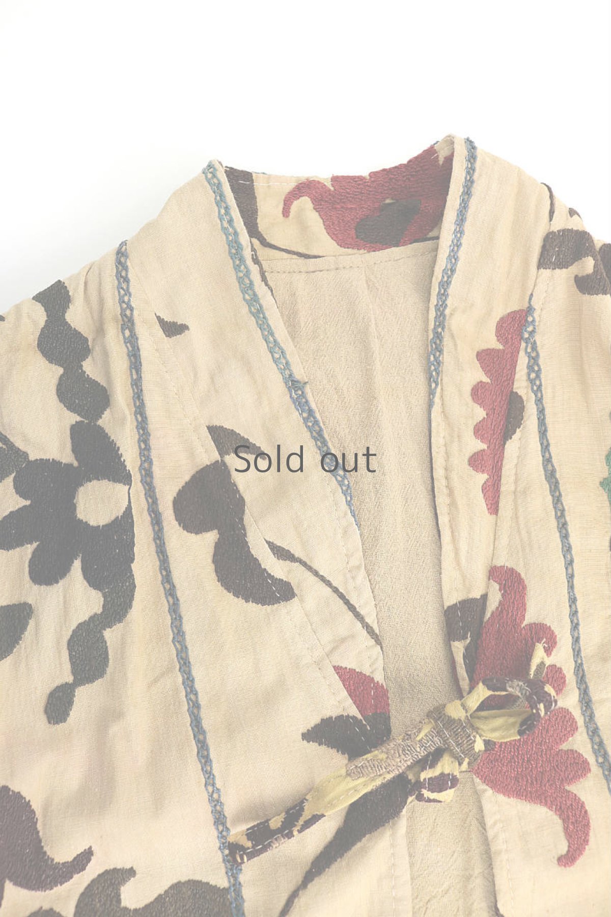 画像2: 【ウズベキスタン】ビンテージ　ウズベク族のチャパンローブ（花柄） (2)