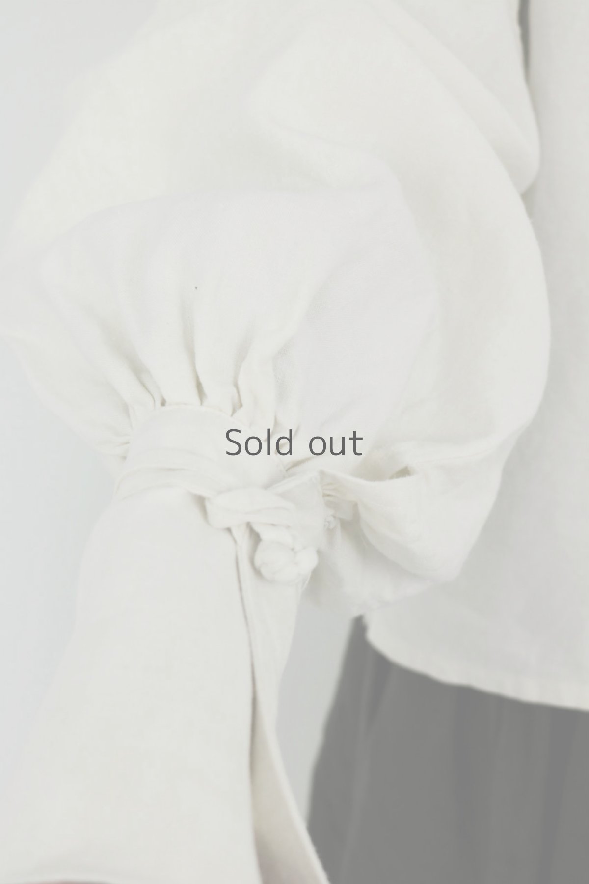 画像7: 【ササキチホ】アンティークリネン　バルーン袖ロングカフスブラウス（白色） (7)