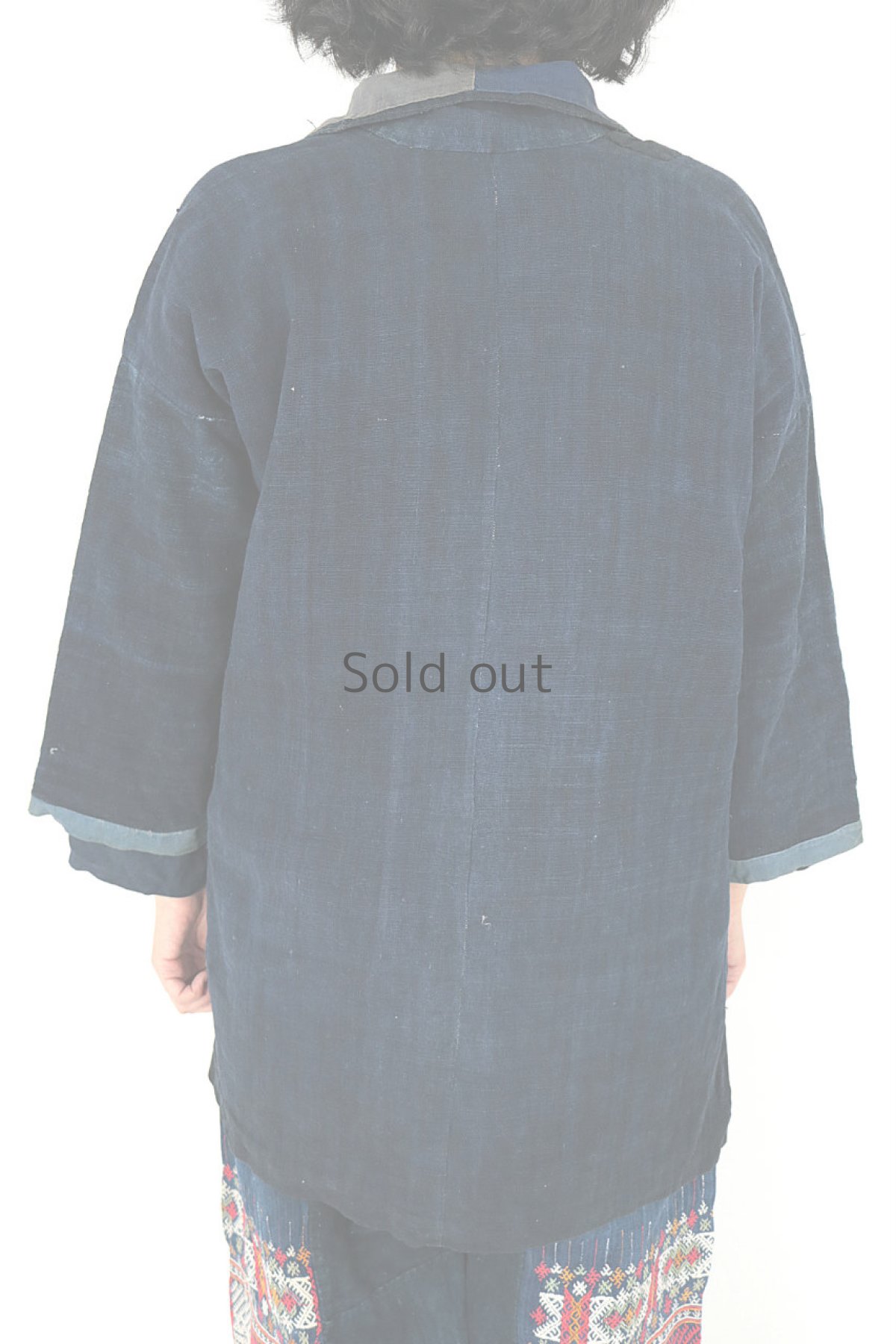 画像4: 【ベトナム】ビンテージ　インディゴコットン　羽織ジャケット（藍/白モン族） (4)