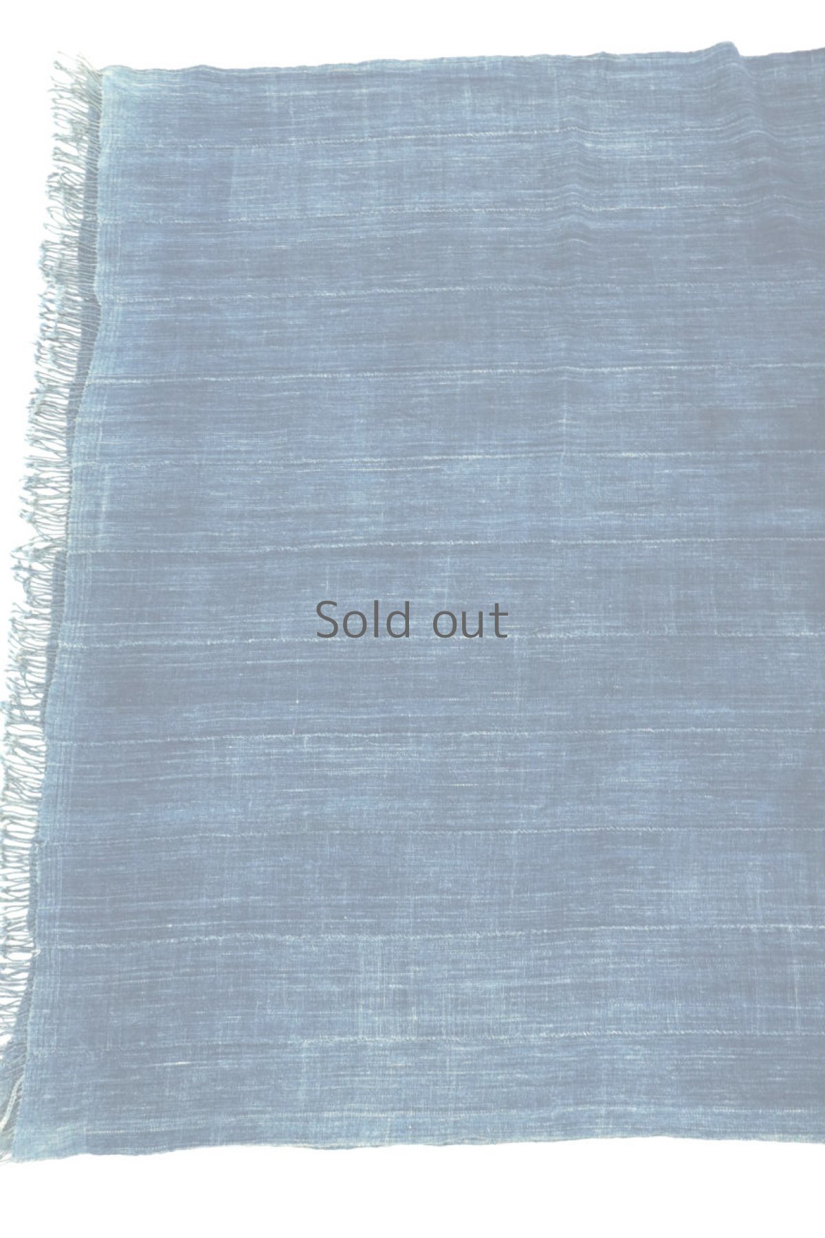 画像2: 【西アフリカ】手織り藍染め綿　大判ショール（生地薄め/濃藍色） (2)