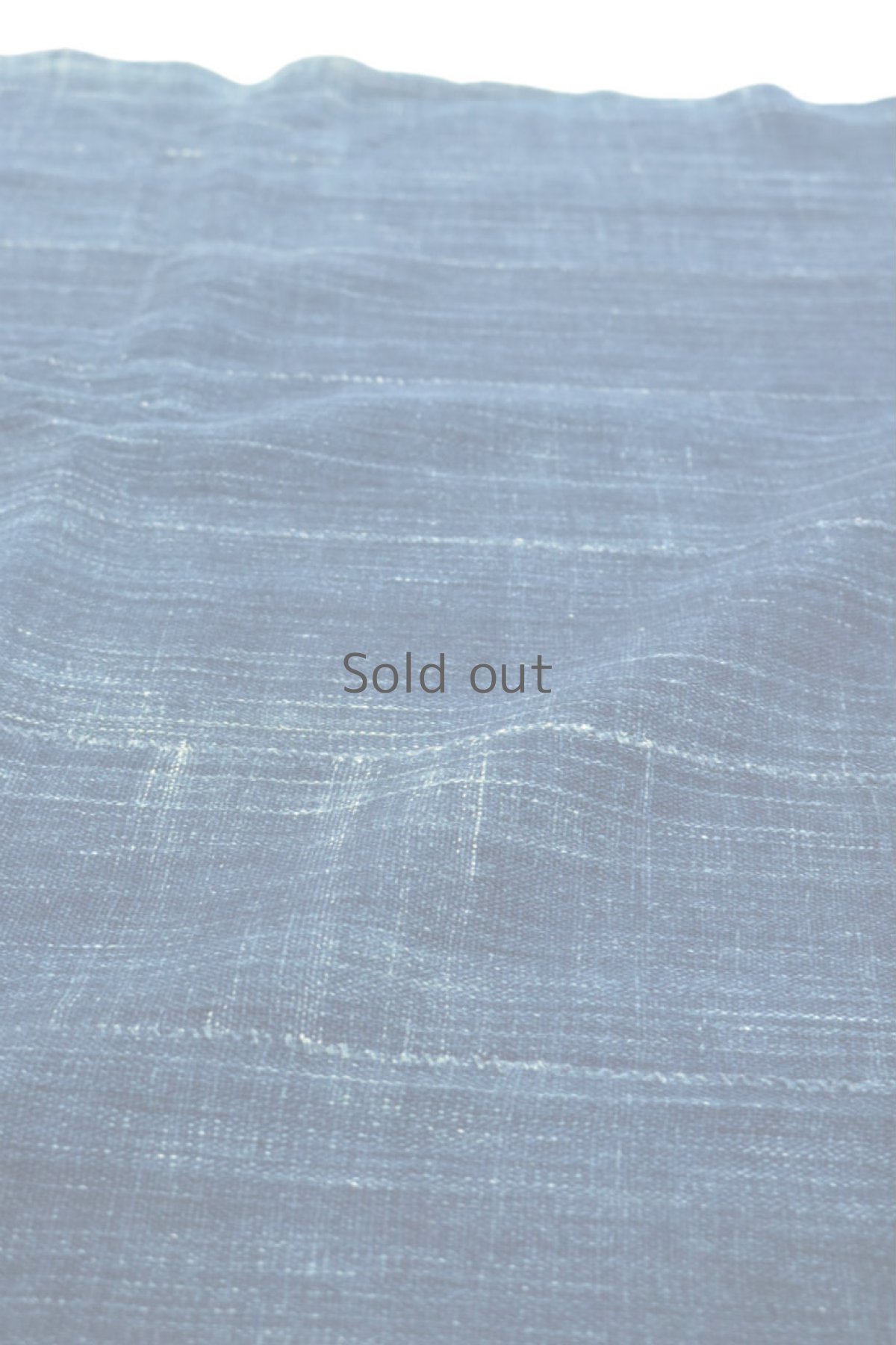 画像6: 【西アフリカ】手織り藍染め綿　大判ショール（生地薄め/濃藍色） (6)