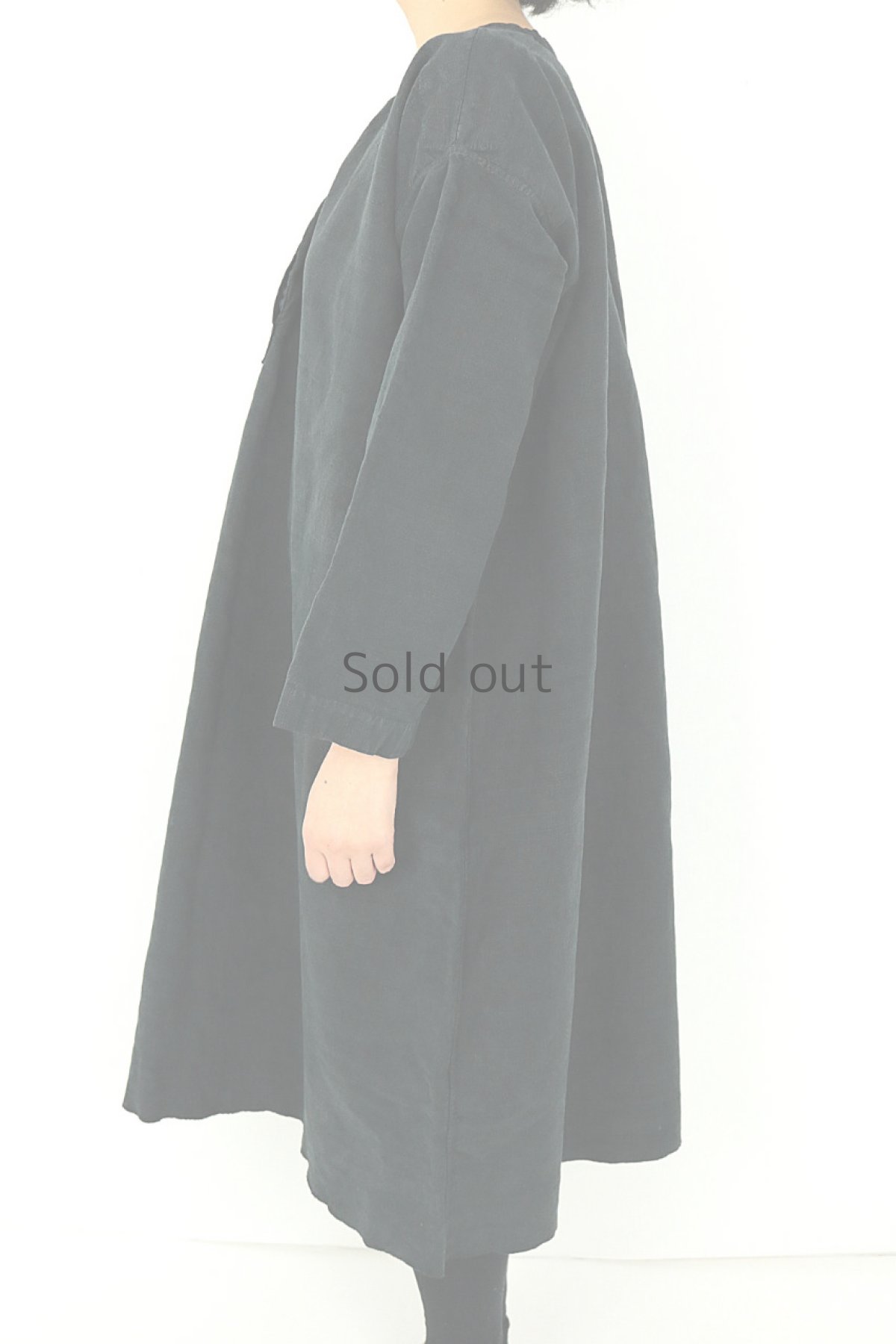 画像3: 【ドイツ】アンティークリネン×染　七分袖ヘンリーネックワンピース（黒） (3)