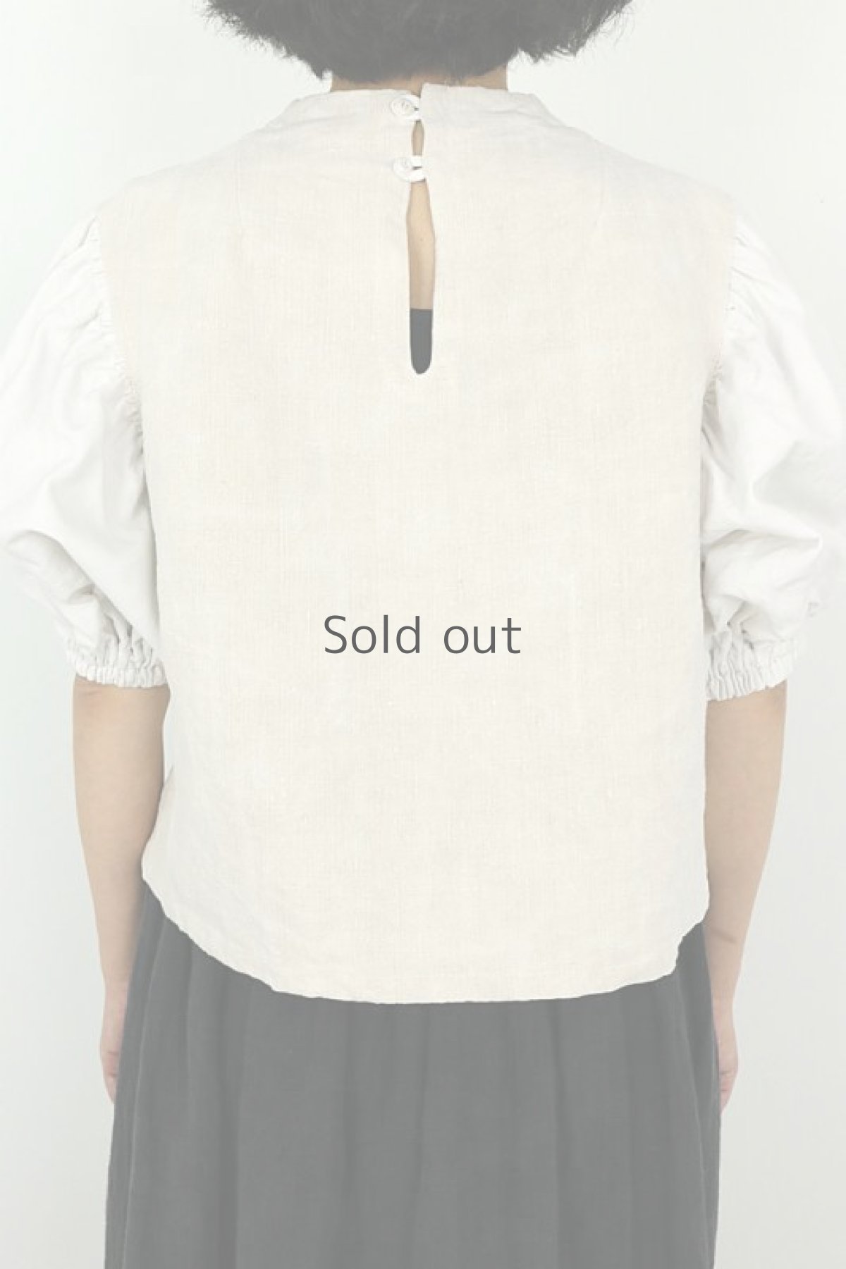 画像4: 【ササキチホ】アンティークリネン　ボリュームパフスリーブ プルオーバーブラウス（２トーン） (4)