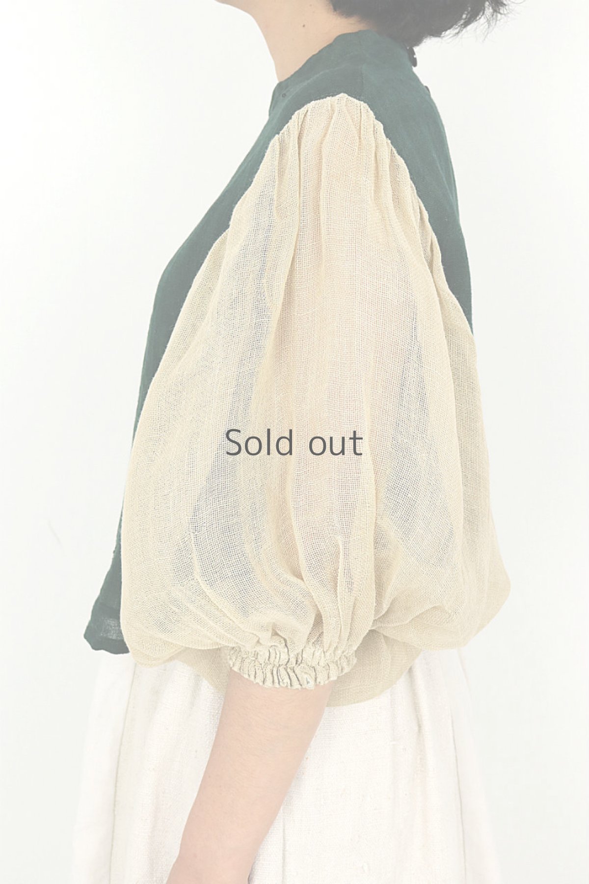 画像3: 【ササキチホ】ウコン古布　カヤ袖のブラウス（グリーンと生成り） (3)