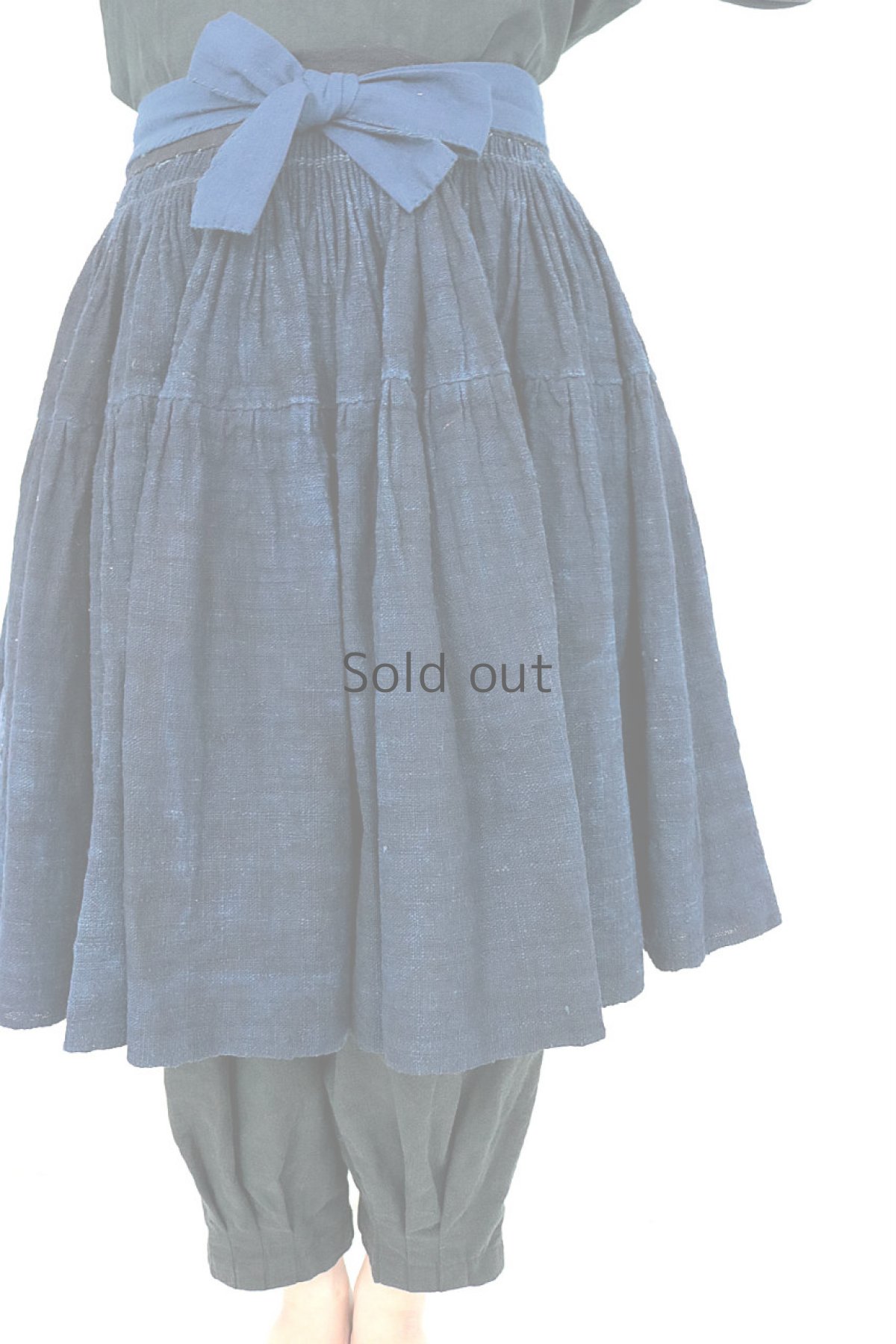 画像5: 【ベトナム】ビンテージ　ダークインディゴコットン　巻きエプロンスカート（モン族） (5)