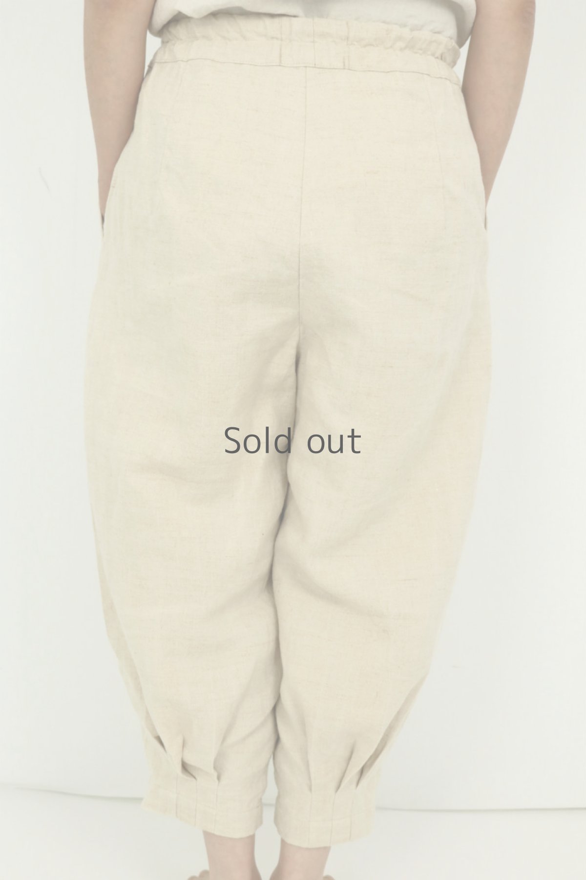 画像4: 【ササキチホ】アンティークリネン　裾タック　バレルパンツ（生成り） (4)