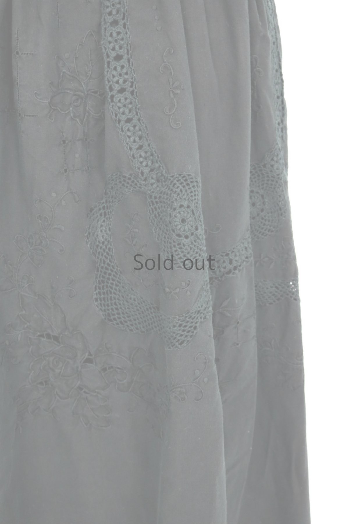 画像8: 【ササキチホ】アンティークレース×リメイク ボリュームロングスカート（黒） (8)