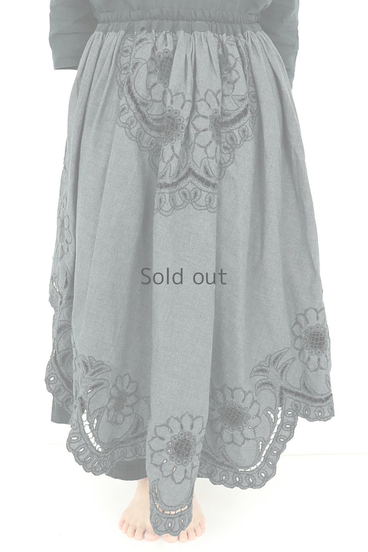 画像3: 【ササキチホ】アンティークレース×リメイク　エプロン風スカート(チャコールグレー） (3)