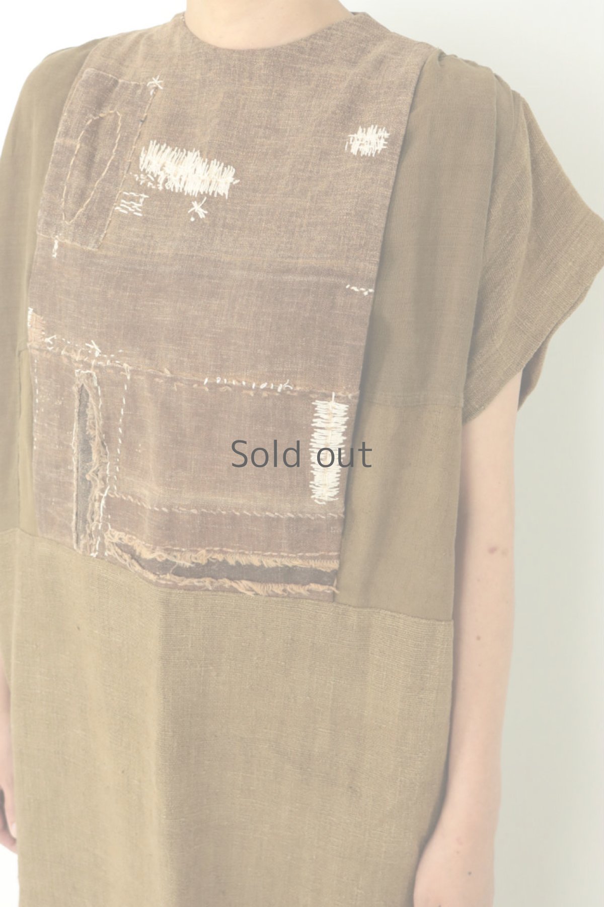 画像5: 【ササキチホ】アンティークリネン×酒袋古布　カタヒダ　四角ワンピース（カーキ） (5)