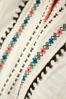 画像8: 【ブルガリア】アンティークコットンリネン　刺繍　半袖ワンピース (8)