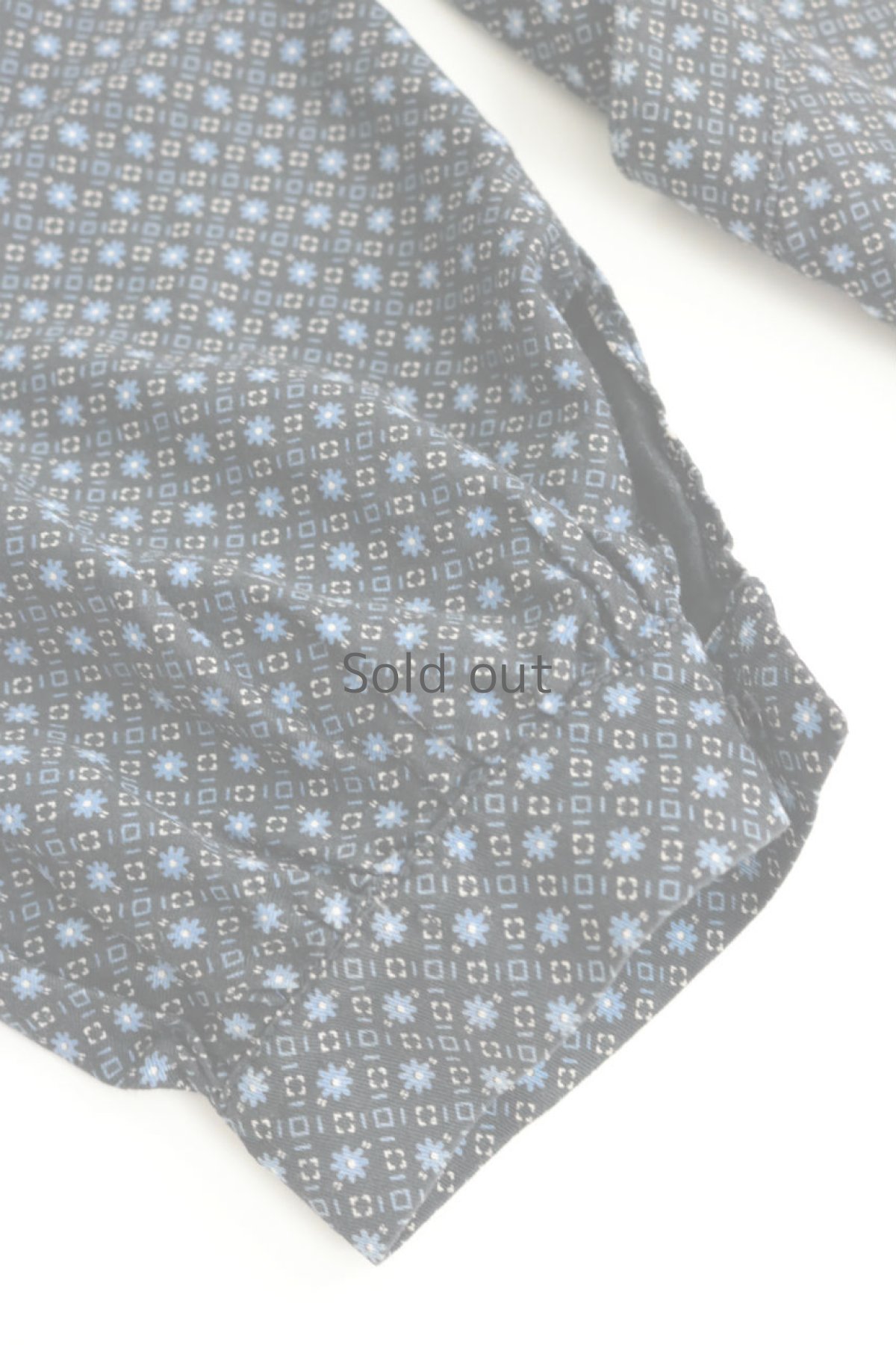 画像9: 【フランス】1950年代頃のブラックワークコート（青の小花柄） (9)