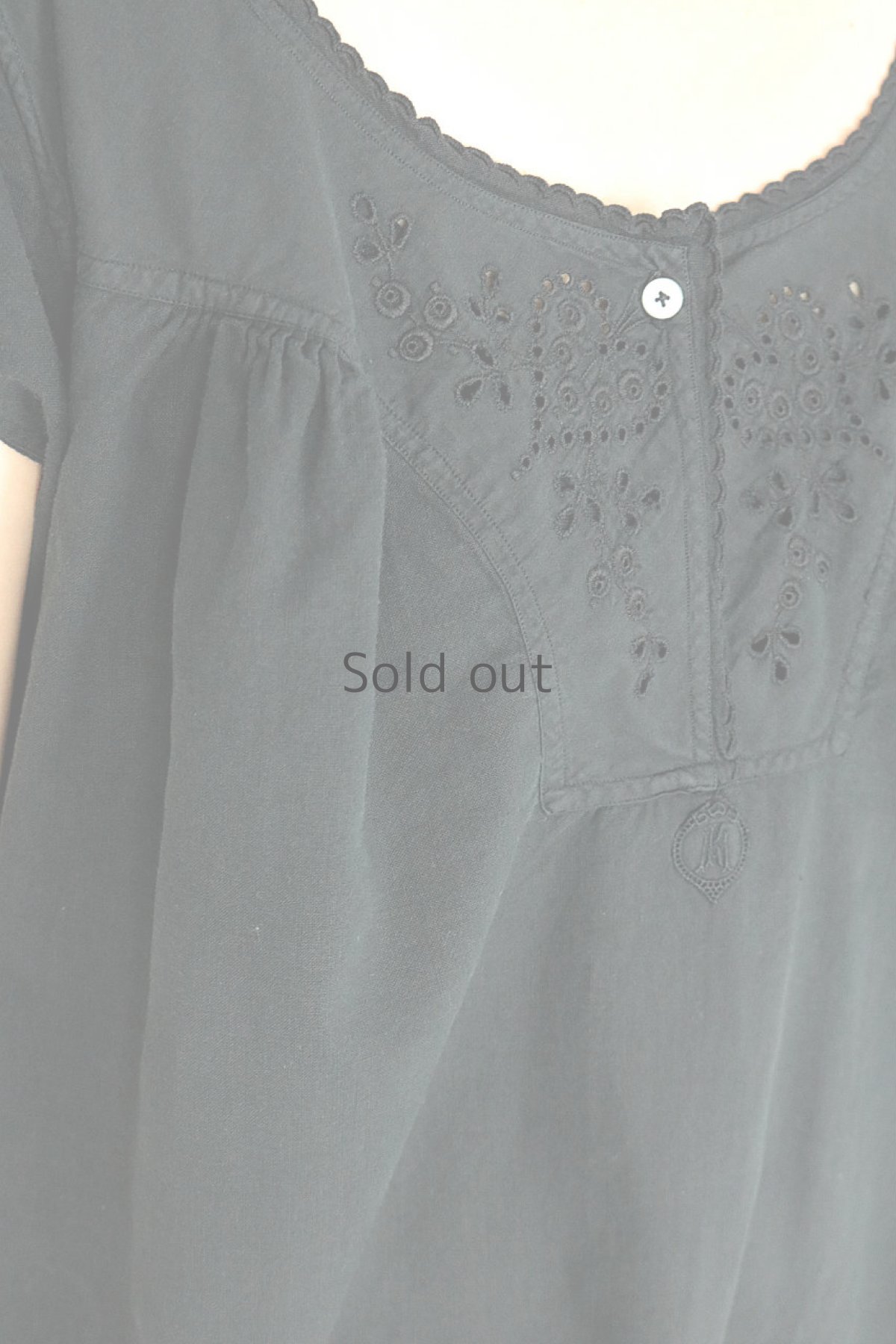 画像5: 【ドイツ】アンティークコットン×染　刺繍　半袖ワンピース（黒） (5)