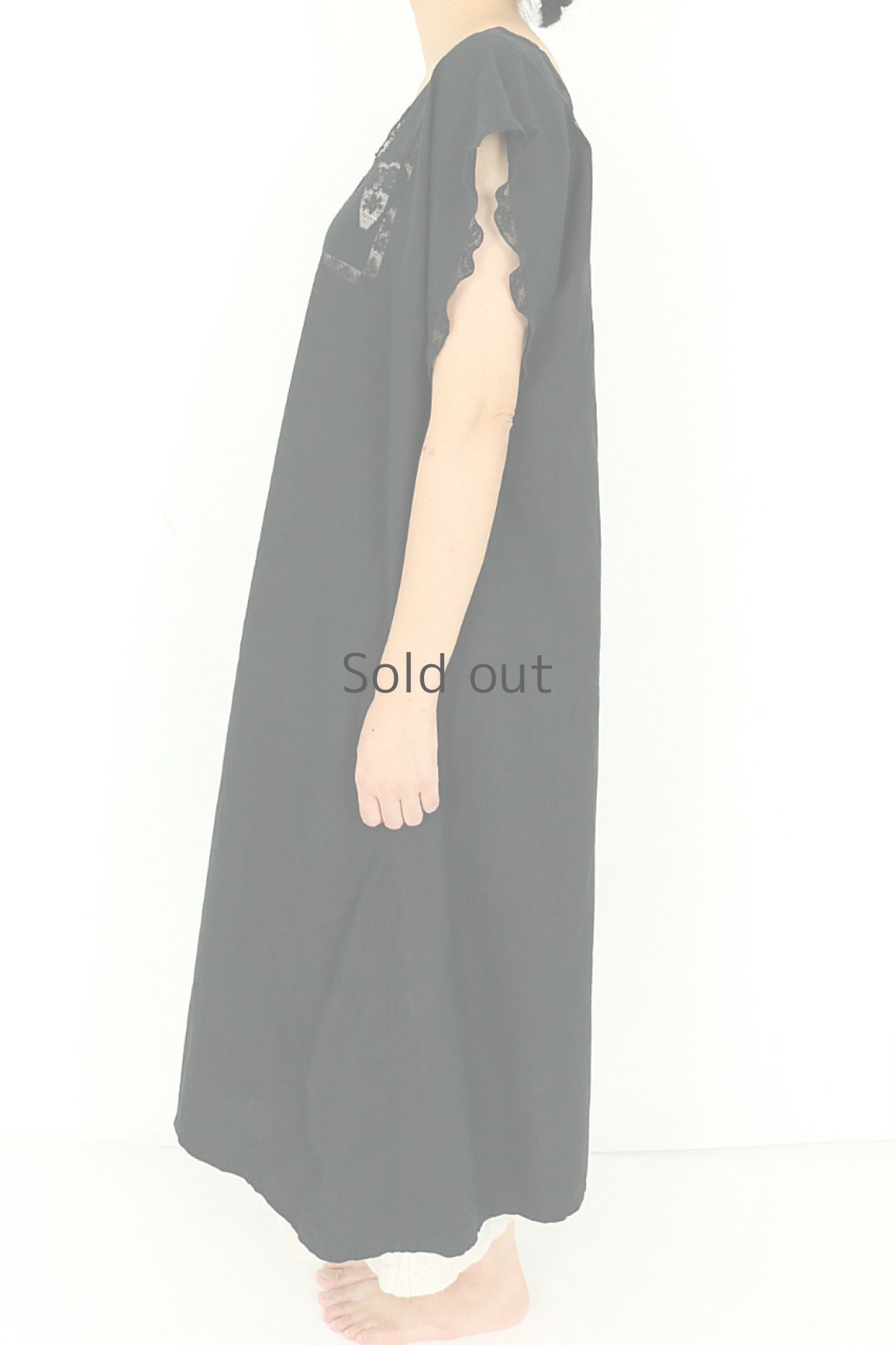 画像3: 【フランス】アンティークコットン×染　繊細なレースのワンピース（黒色） (3)