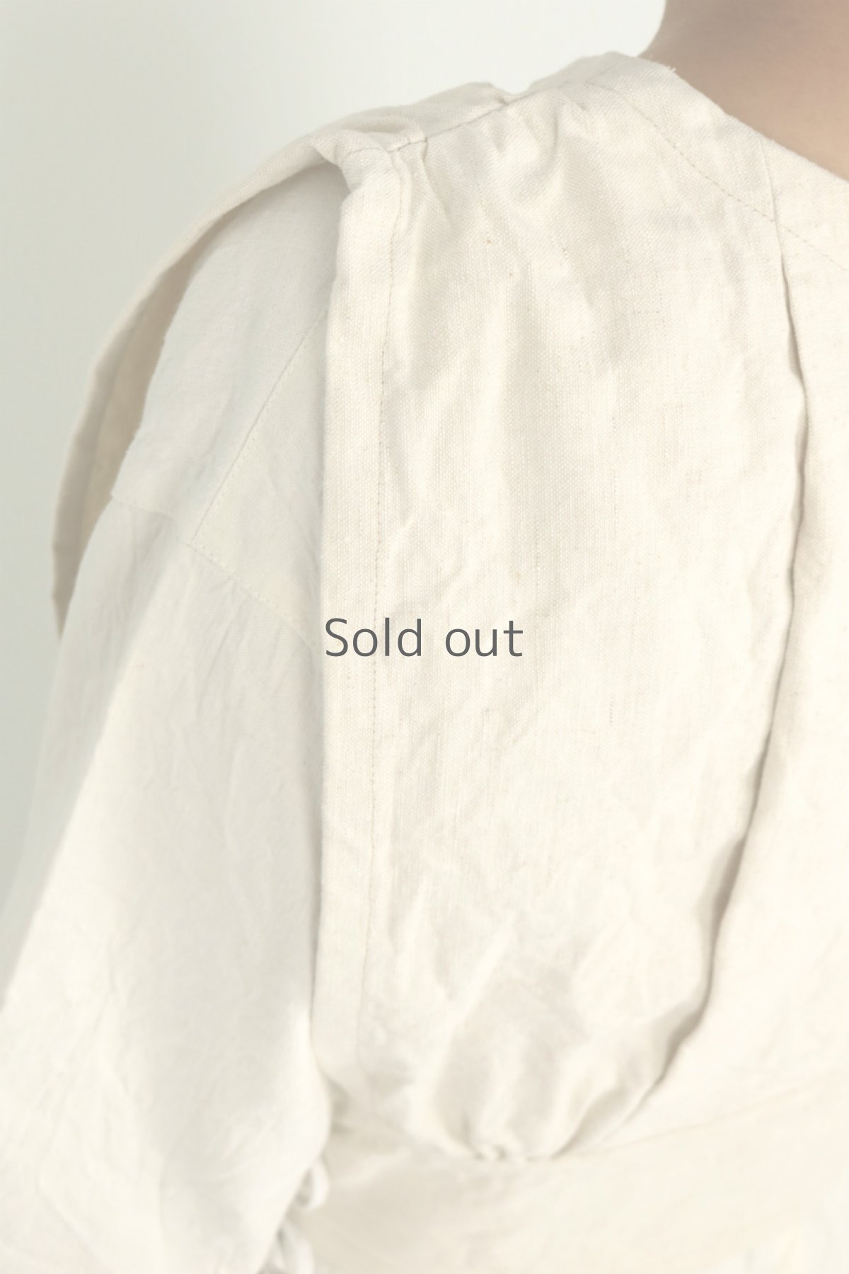 画像9: 【ササキチホ】アンティークリネン　タックギャザー　ノースリーブブラウス（O型/白） (9)