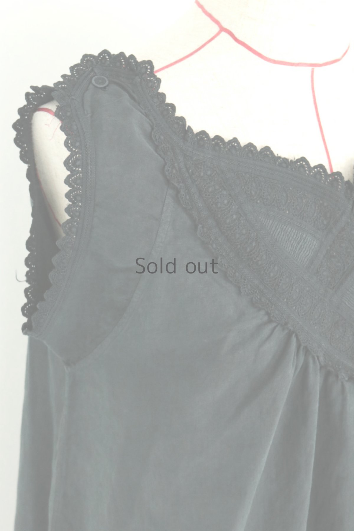 画像5: 【ドイツ】アンティークリネン×染　ノースリーブ　装飾レース　ロングワンピース（黒） (5)