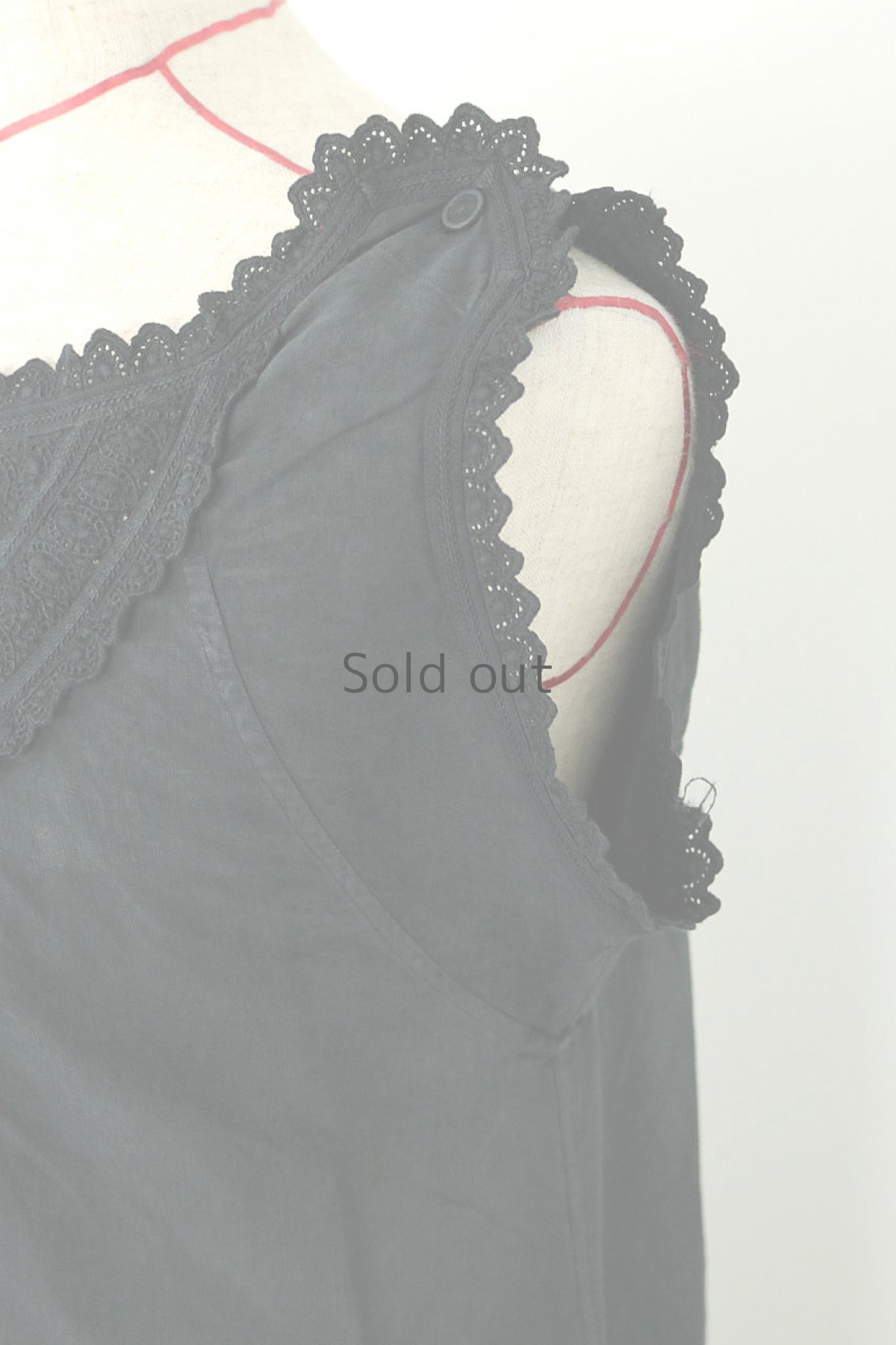 画像9: 【ドイツ】アンティークリネン×染　ノースリーブ　装飾レース　ロングワンピース（黒） (9)