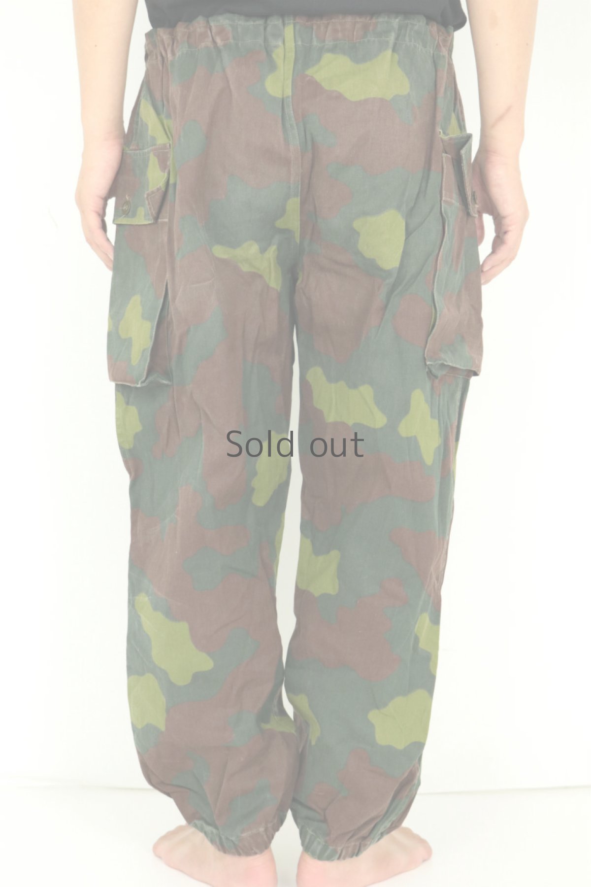 画像4: 【MITSUGU SASAKI】ビンテージ×リメイク　迷彩ミリタリーワイドパンツ（イタリア軍） (4)