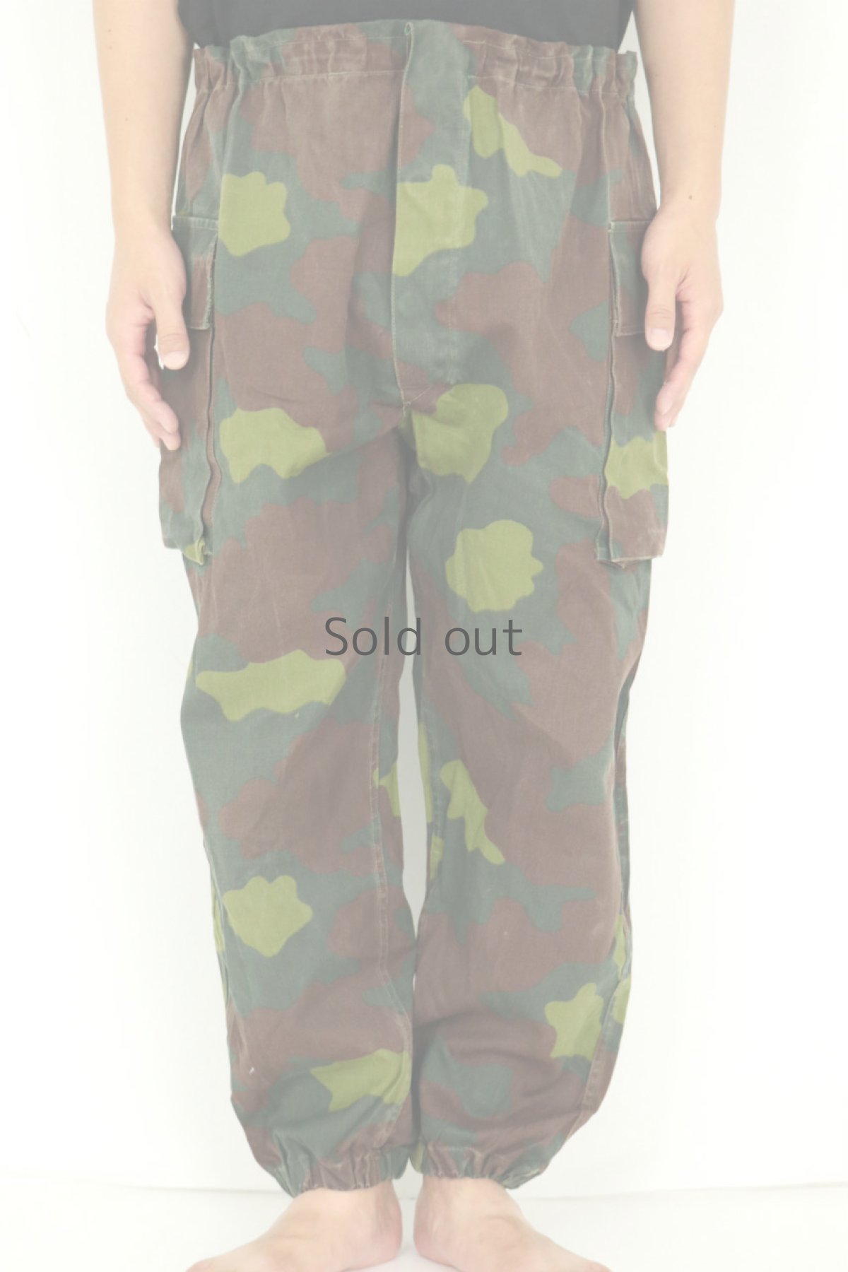 画像2: 【MITSUGU SASAKI】ビンテージ×リメイク　迷彩ミリタリーワイドパンツ（イタリア軍） (2)