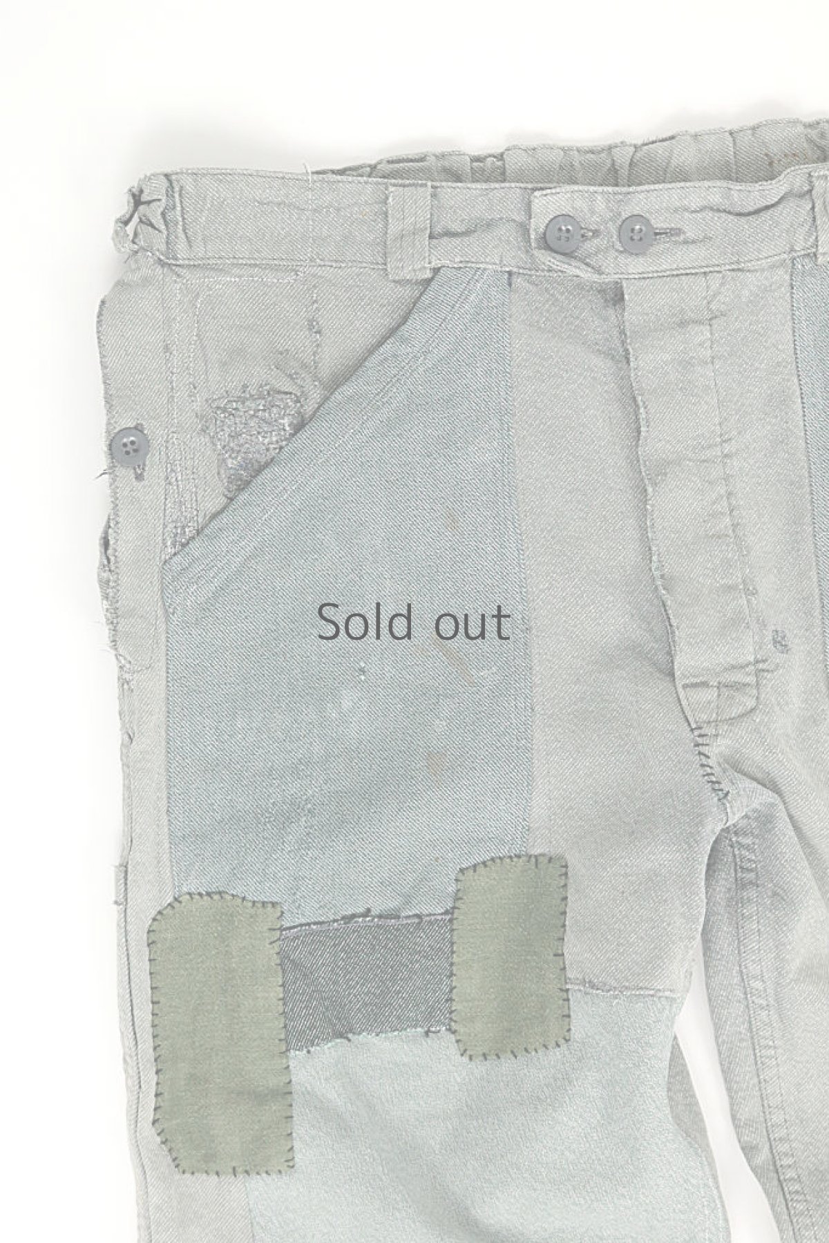 画像2: 【MITSUGU SASAKI】ビンテージ×リメイク　スイス軍のパッチワーク　ミリタリーパンツ（グレーグリーン） (2)