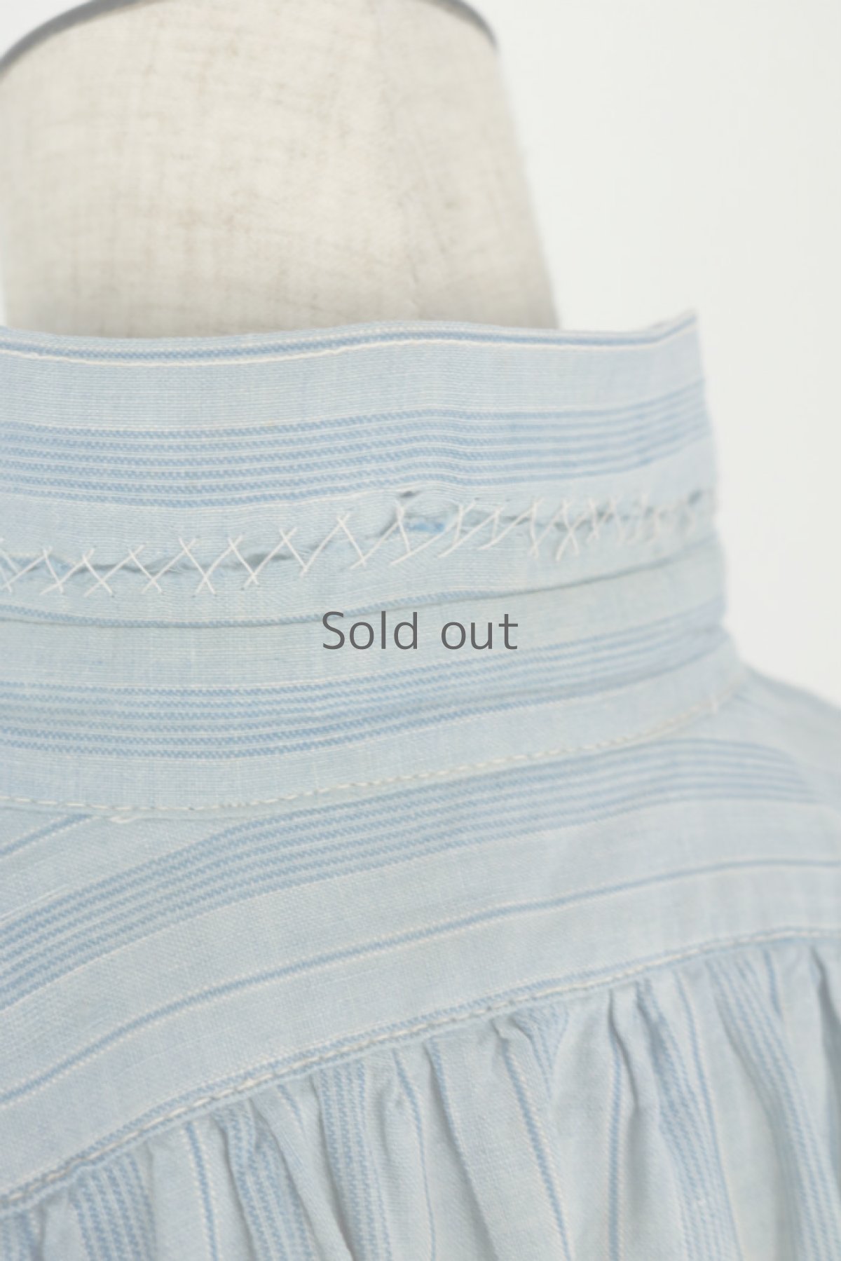 画像20: 【MITSUGU SASAKI】1930年代頃のパッチされたプルオーバーストライプロングシャツ（ブルー） (20)