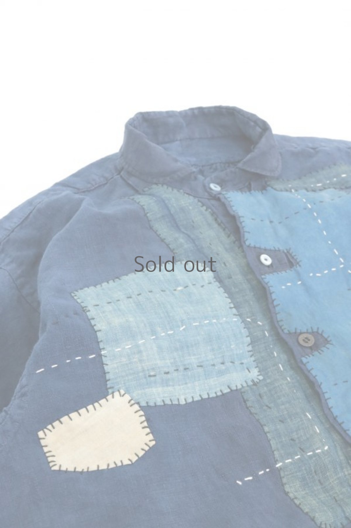 画像2: 【MITSUGU SASAKI】アンティークリネン×染め×古布　パッチワークボロスモックシャツ （紺染め） (2)