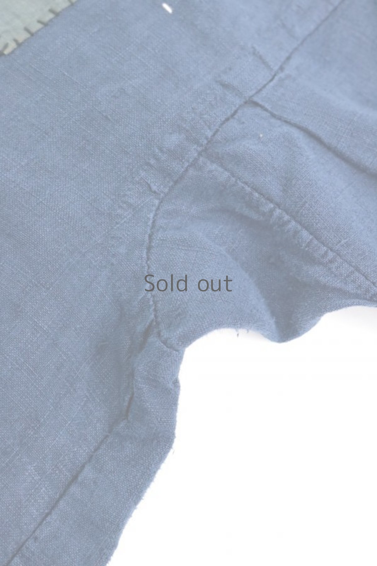 画像10: 【MITSUGU SASAKI】アンティークリネン×染め×古布　パッチワークボロスモックシャツ （紺染め） (10)