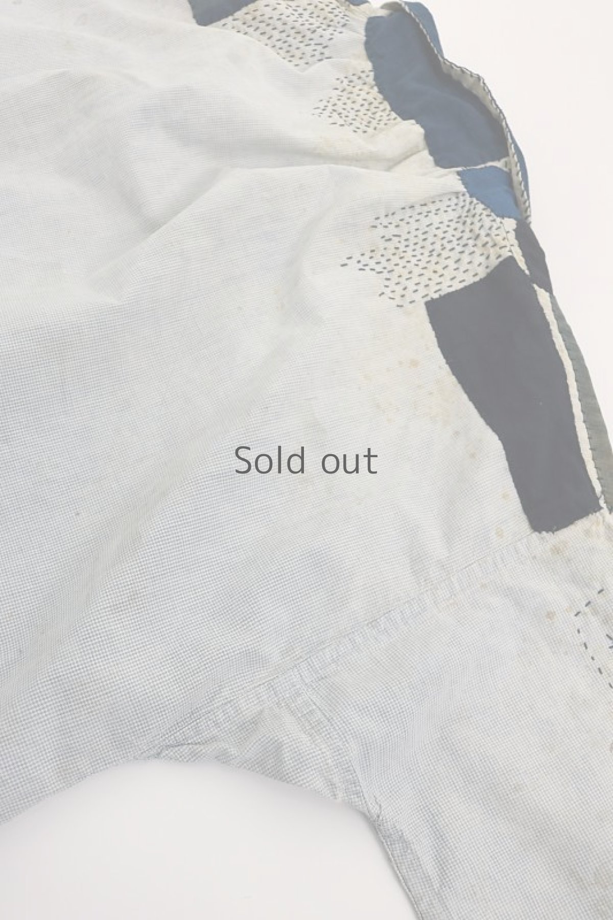 画像11: 【MITSUGU SASAKI】ビンテージリメイク+古布　藍染パッチワーク　半袖ブッチャーシャツ (11)