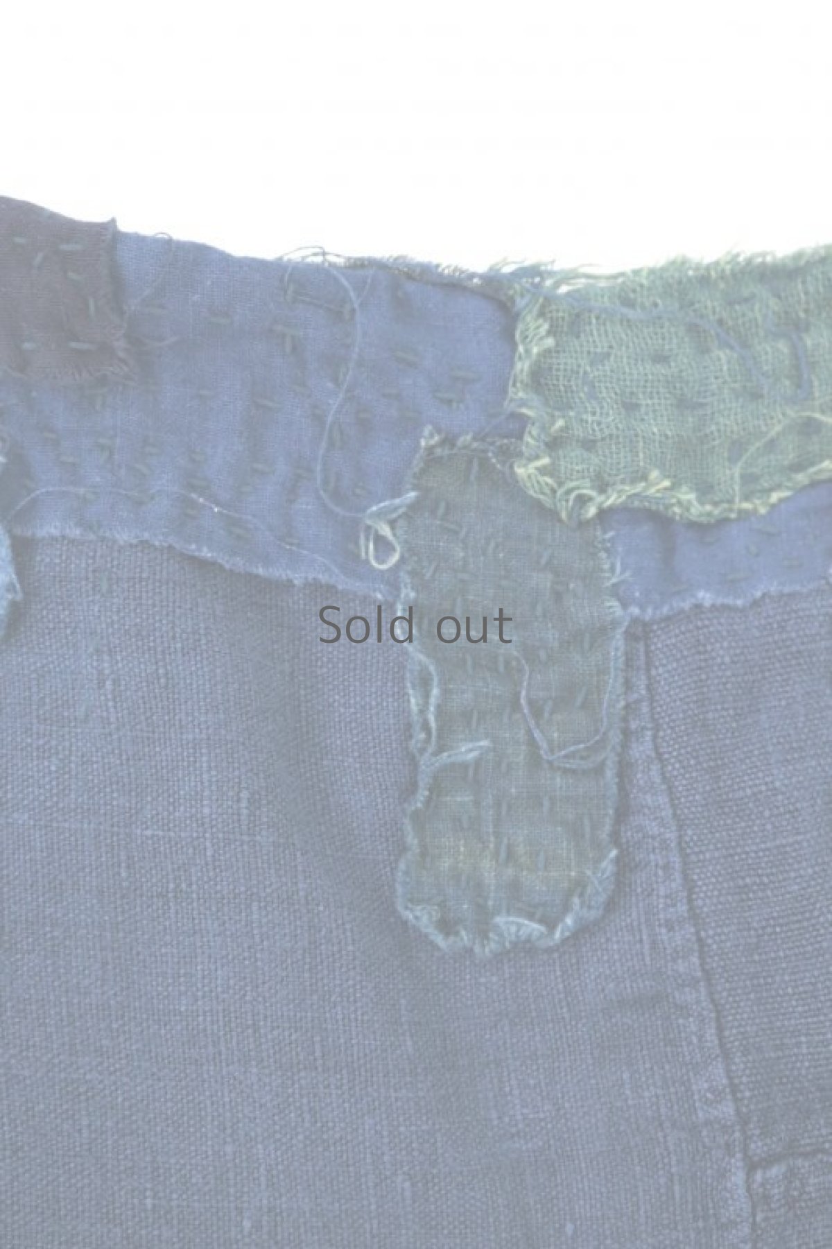 画像11: 【MITSUGU SASAKI】アンティークリネン ×古布×染め　刺し子パッチワーク　ナイトドレス（紺） (11)