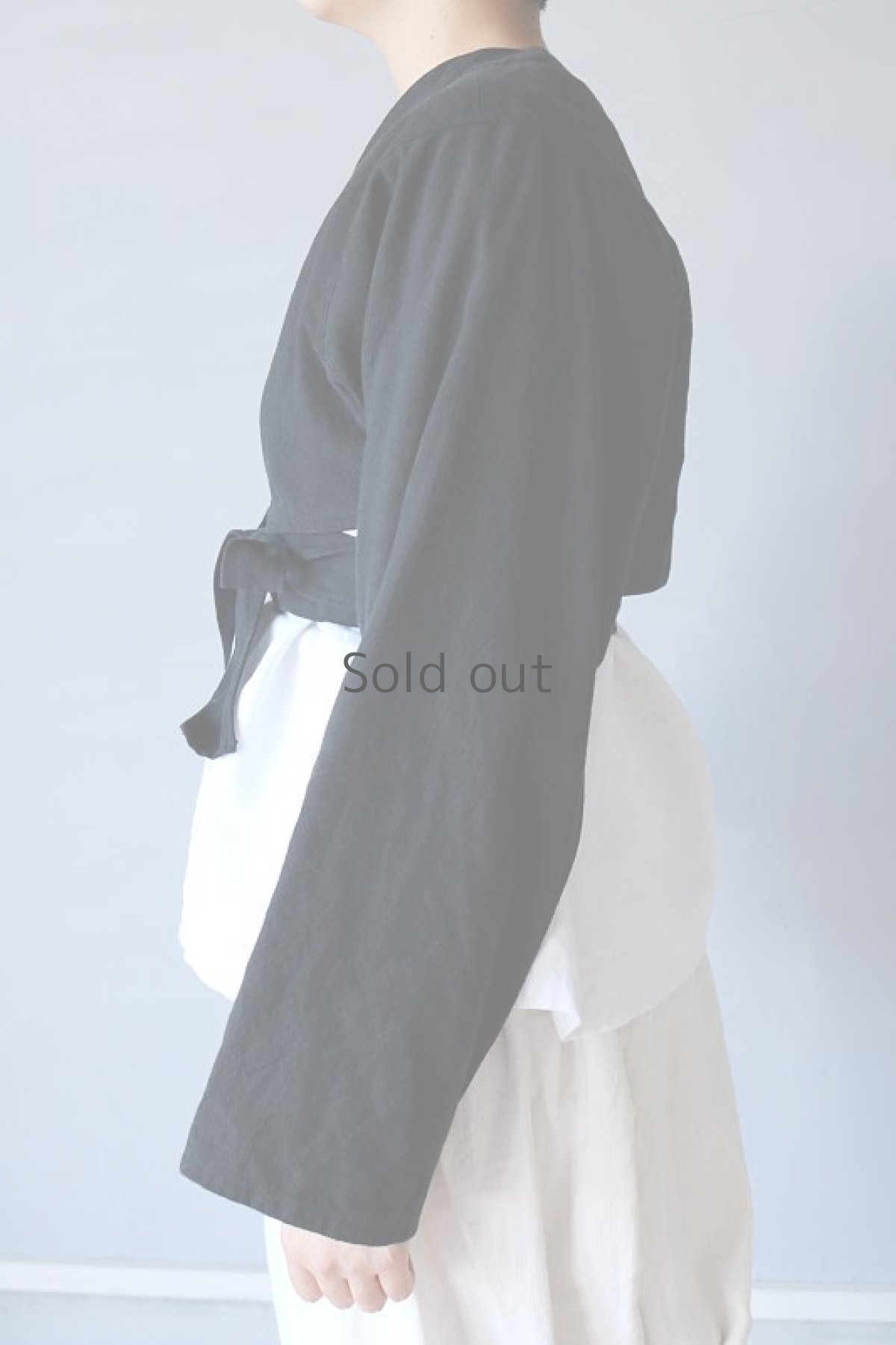 画像5: 【ササキチホ】アンティークリネン×染め 短上衣（黒） (5)