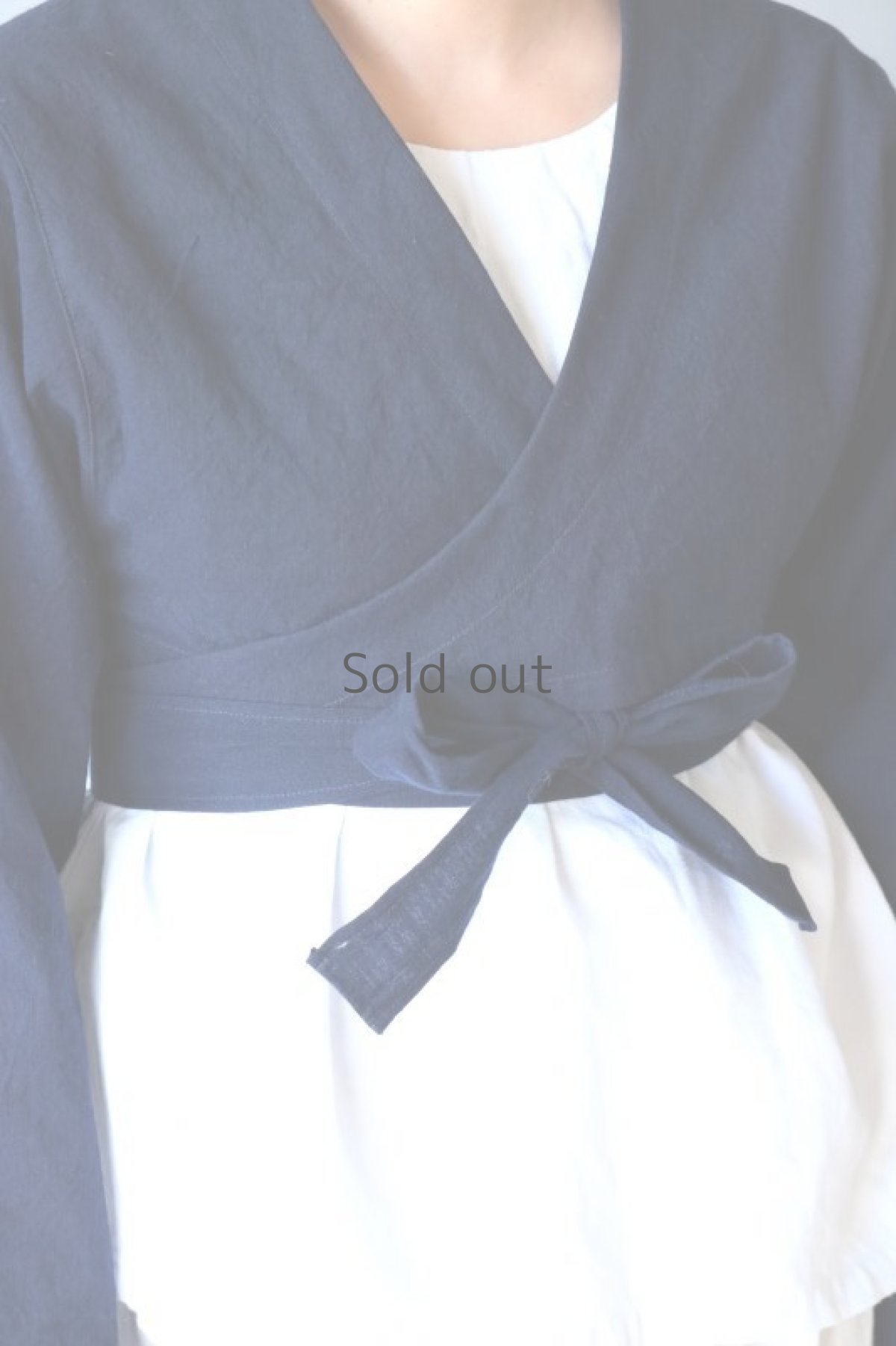 画像2: 【ササキチホ】アンティークリネン×染め 短上衣（紺） (2)