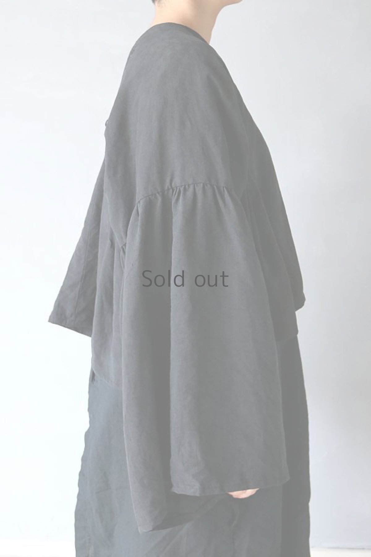 画像8: 【ササキチホ】アンティークリネン×染め 羽織り（黒） (8)