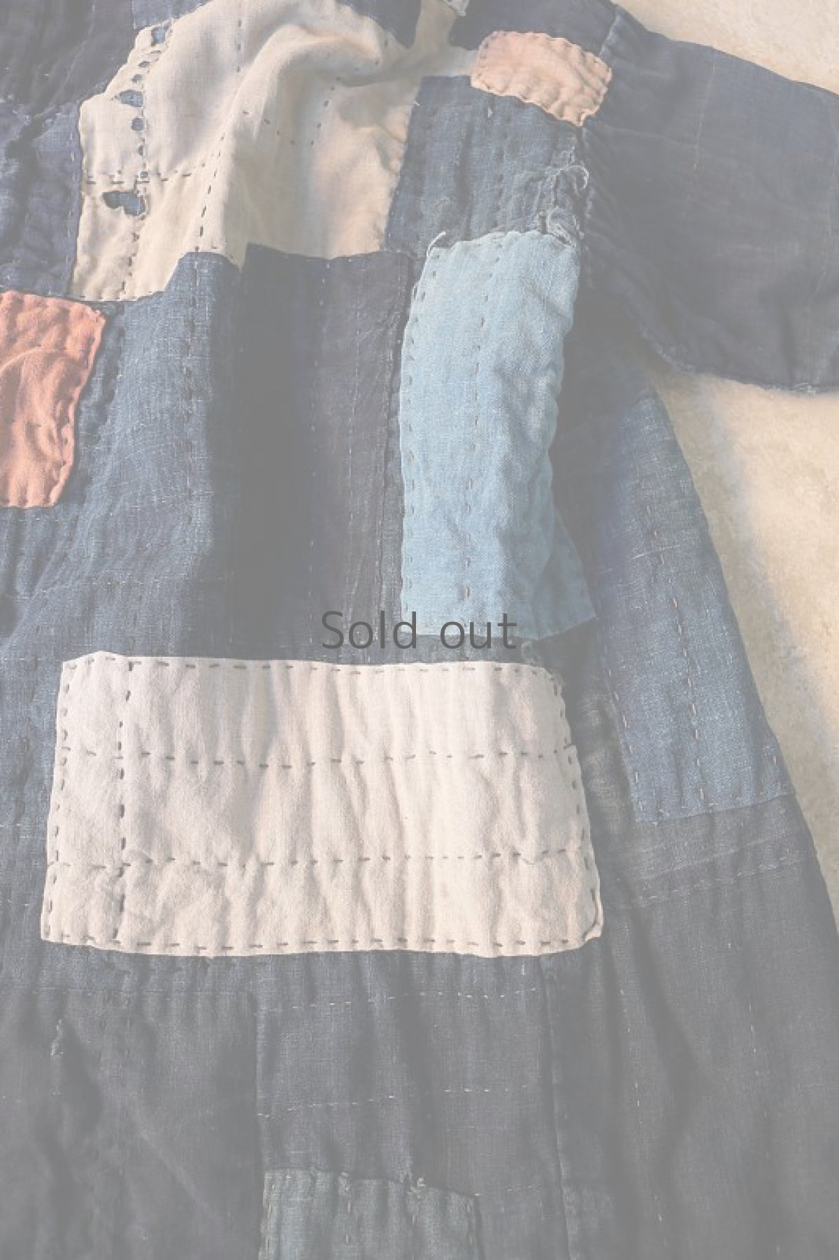 画像11: 【MITSUGU SASAKI】藍染古布　刺し子リペアのリバーシブル野良着 (11)