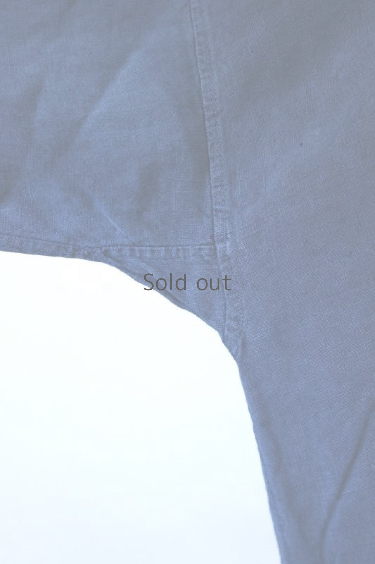 画像12: 【フランス】２０世紀初頭のアンティークリネン×染め　パッチワークスモックロングシャツ（紺色） (12)