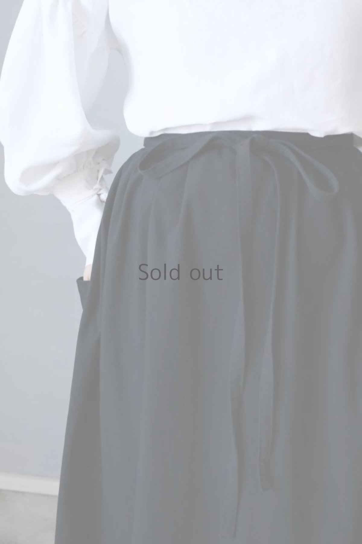 画像11: 【ササキチホ】アンティークレースコットン×染　ワークエプロン（黒/後ろポケット） (11)