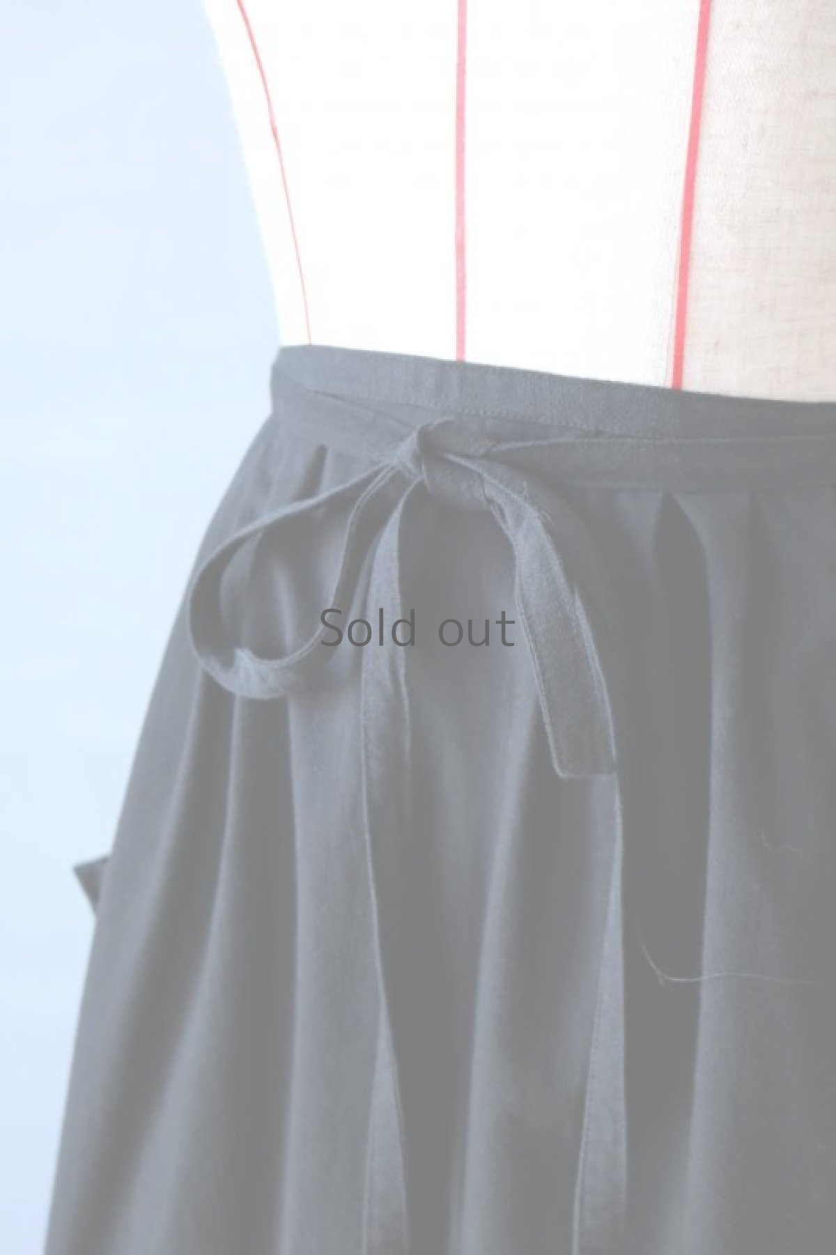 画像6: 【ササキチホ】アンティークコットン×染　ワークエプロン（黒/ポケット） (6)