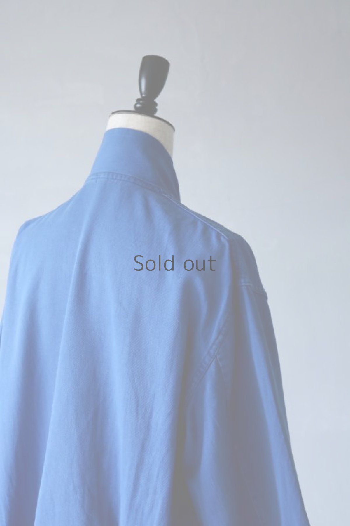 画像10: 【MITSUGU SASAKI】ビンテージリメイク　パッチワーク　ブルーワークコート（明るめの青） (10)