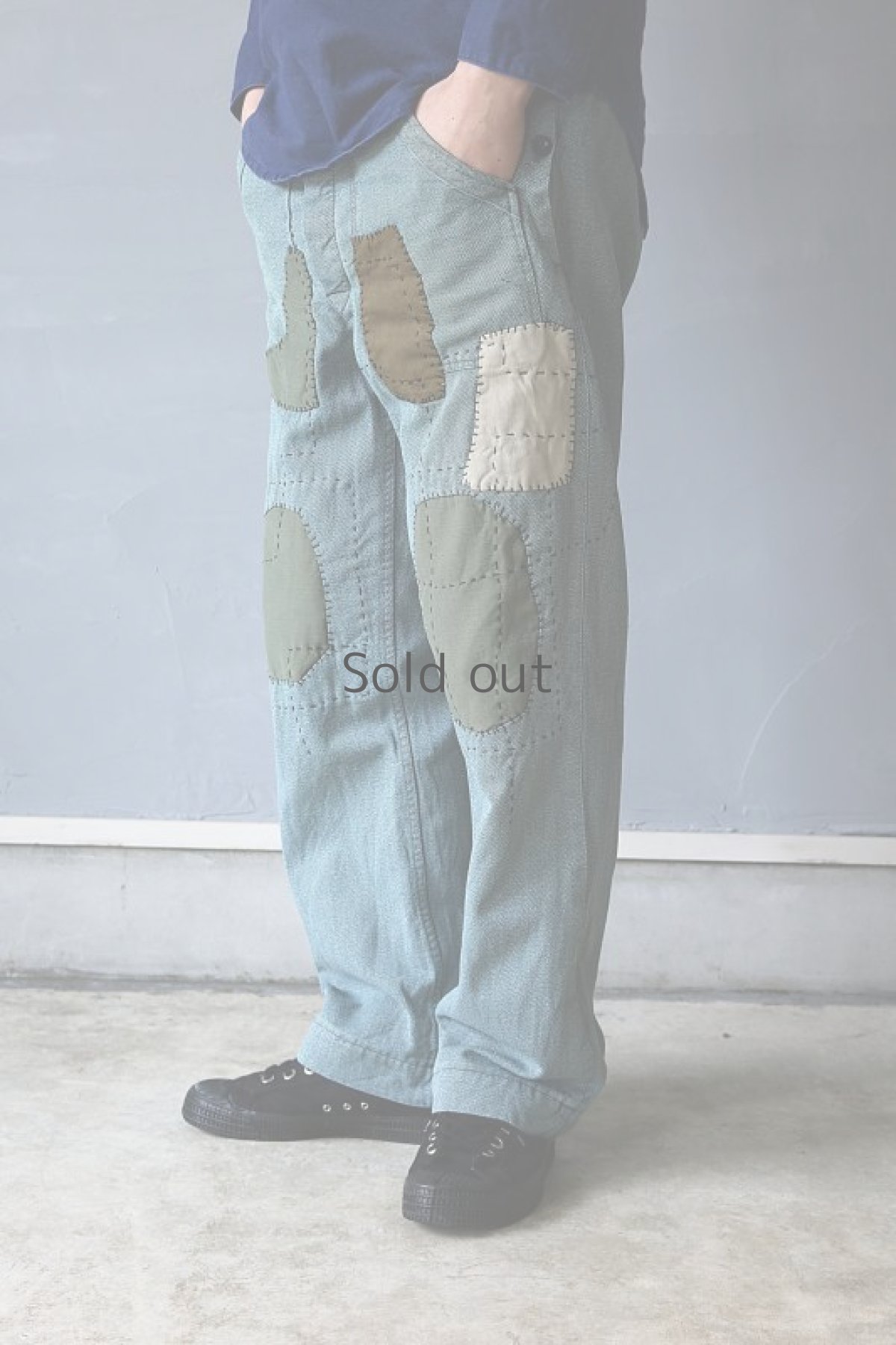 画像9: 【MITSUGU SASAKI】ビンテージ×リメイク　スイス軍のパッチワーク　ミリタリーパンツ（グレーグリーン） (9)