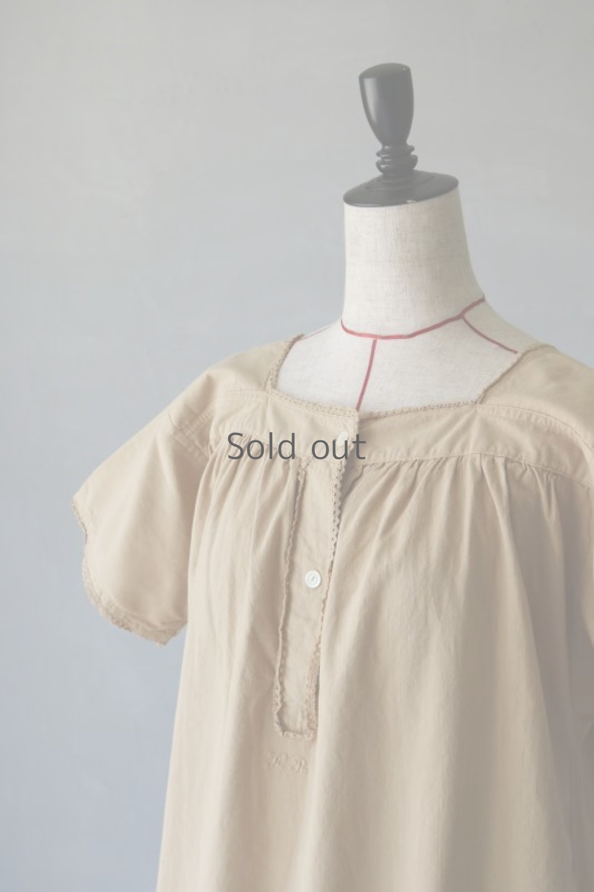 画像3: 【ドイツ】アンティークリネン×染　ヘンリーネック半袖ワンピース（ベージュ） (3)