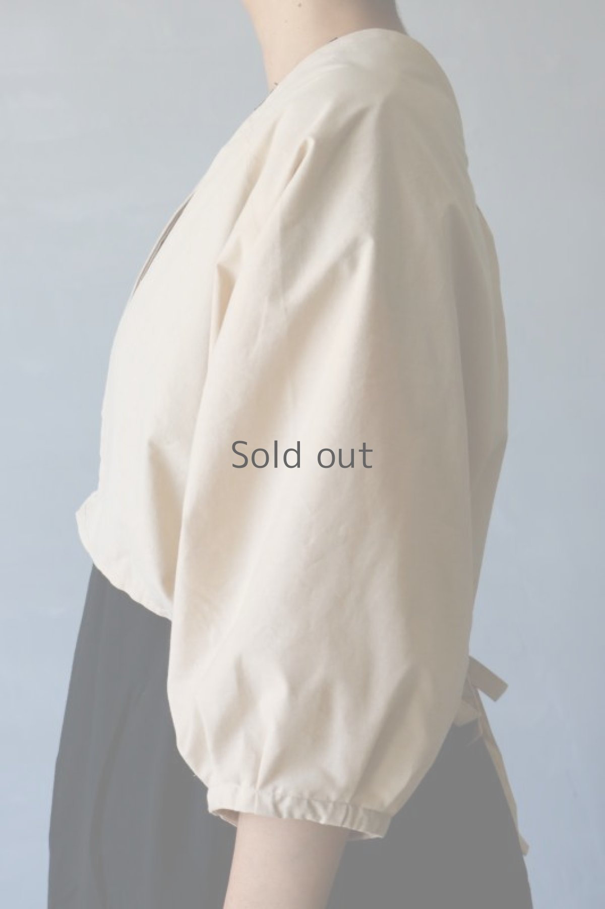 画像9: 【ササキチホ】アンティークコットン×染め アドスリーブス（5分袖 / ベージュ） (9)