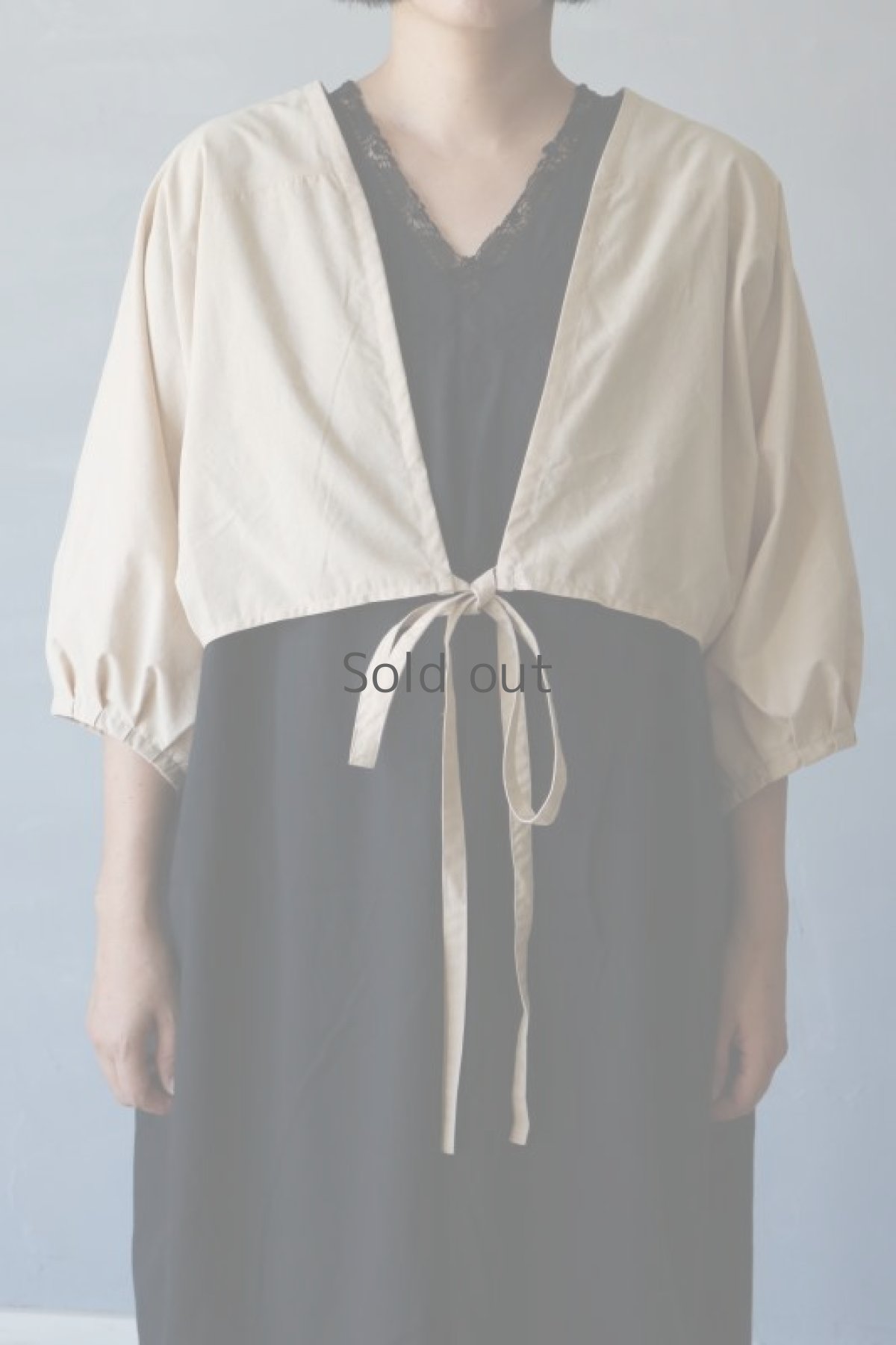 画像14: 【ササキチホ】アンティークコットン×染め アドスリーブス（5分袖 / ベージュ） (14)