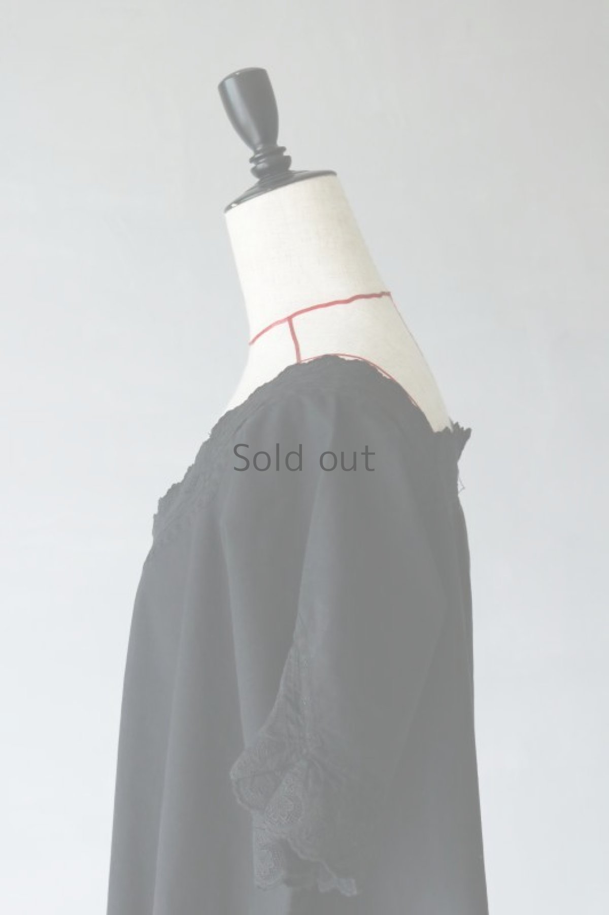 画像10: 【フランス】アンティークコットン×染　Vネックレース半袖ワンピース（ブラック） (10)