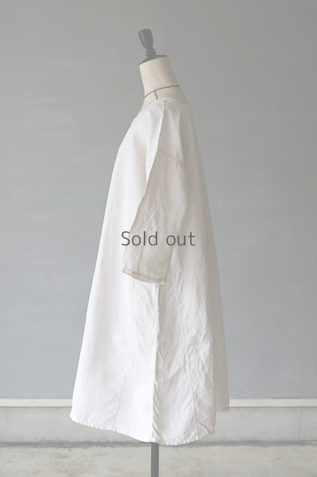 画像9: 【フランス】アンティークリネン ハーフスリーブ スクェアネックワンピース（イニシャルMA） (9)