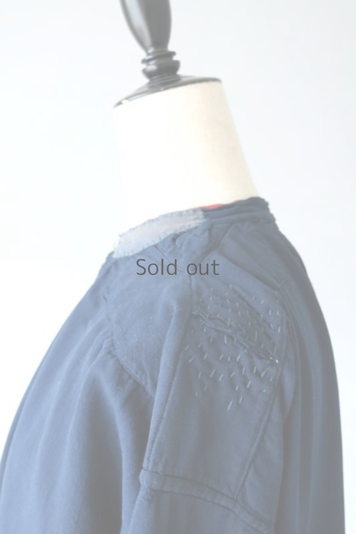 画像8: 【MITSUGU SASAKI】ビンテージ裏起毛コットン×染め×古布　パッチワークスモックシャツ （紺染め） (8)