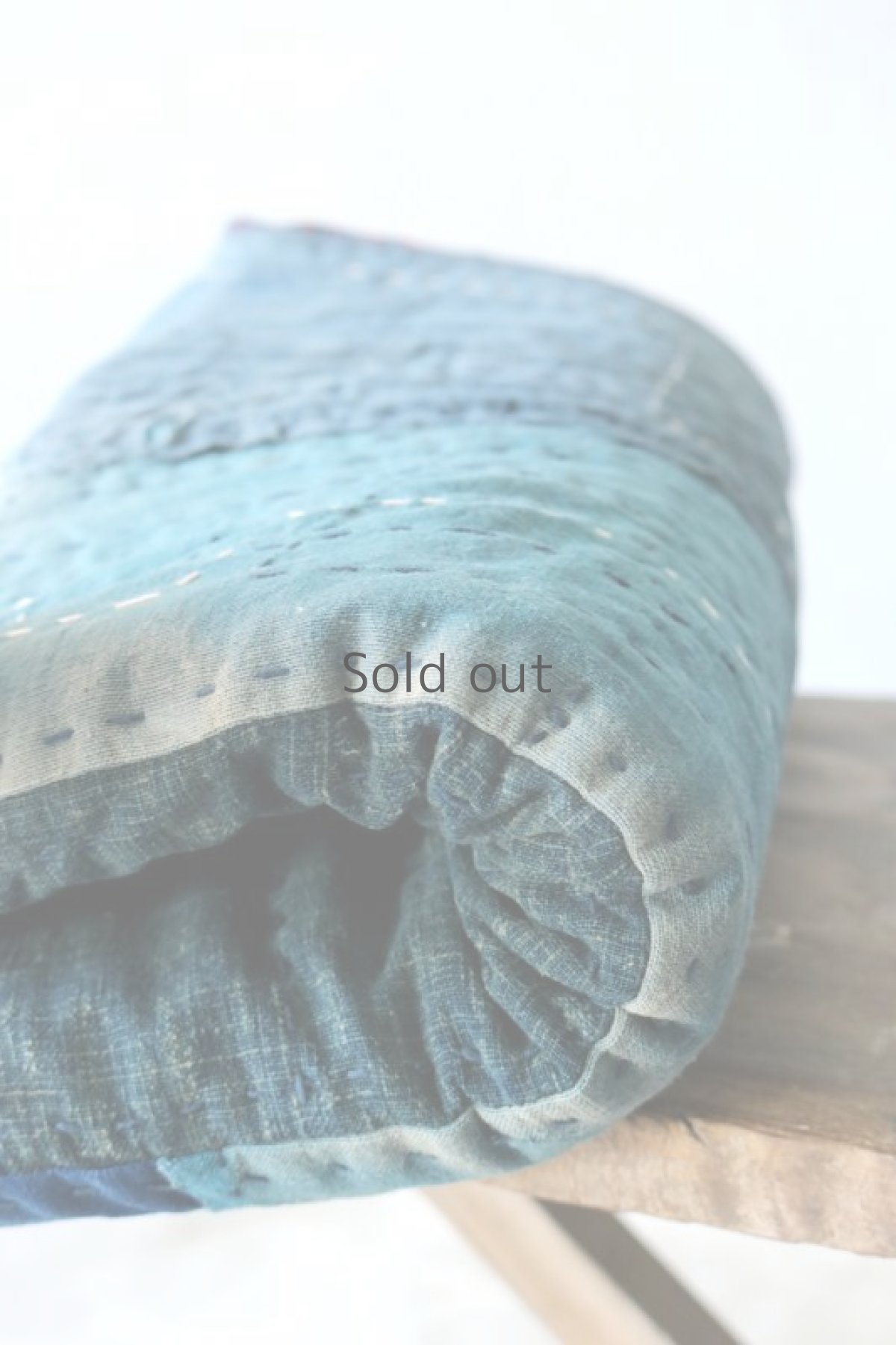 画像15: 【MITSUGU SASAKI】日本古布　藍染パッチワーク　ZABUTON (15)