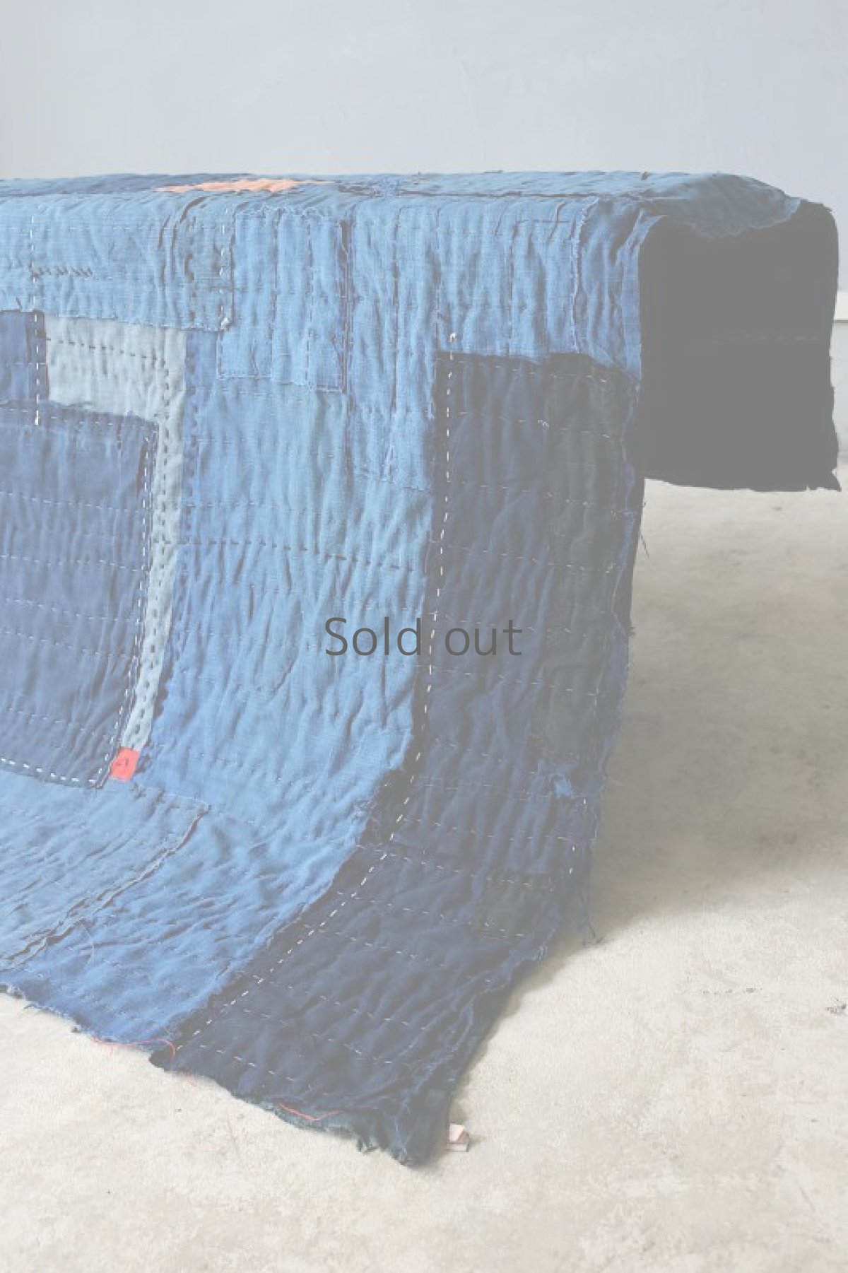 画像14: 【MITSUGU SASAKI】日本古布　藍染パッチワーク　RUGマット (14)