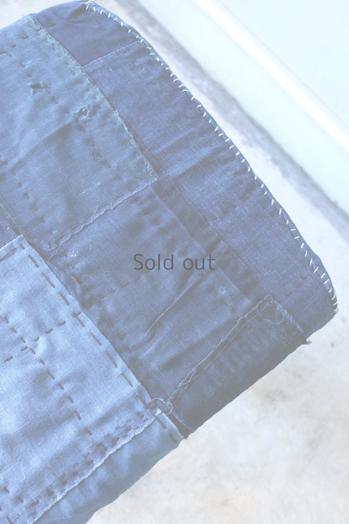 画像5: 【MITSUGU SASAKI】日本古布　藍染パッチワーク　ZABUTON (5)