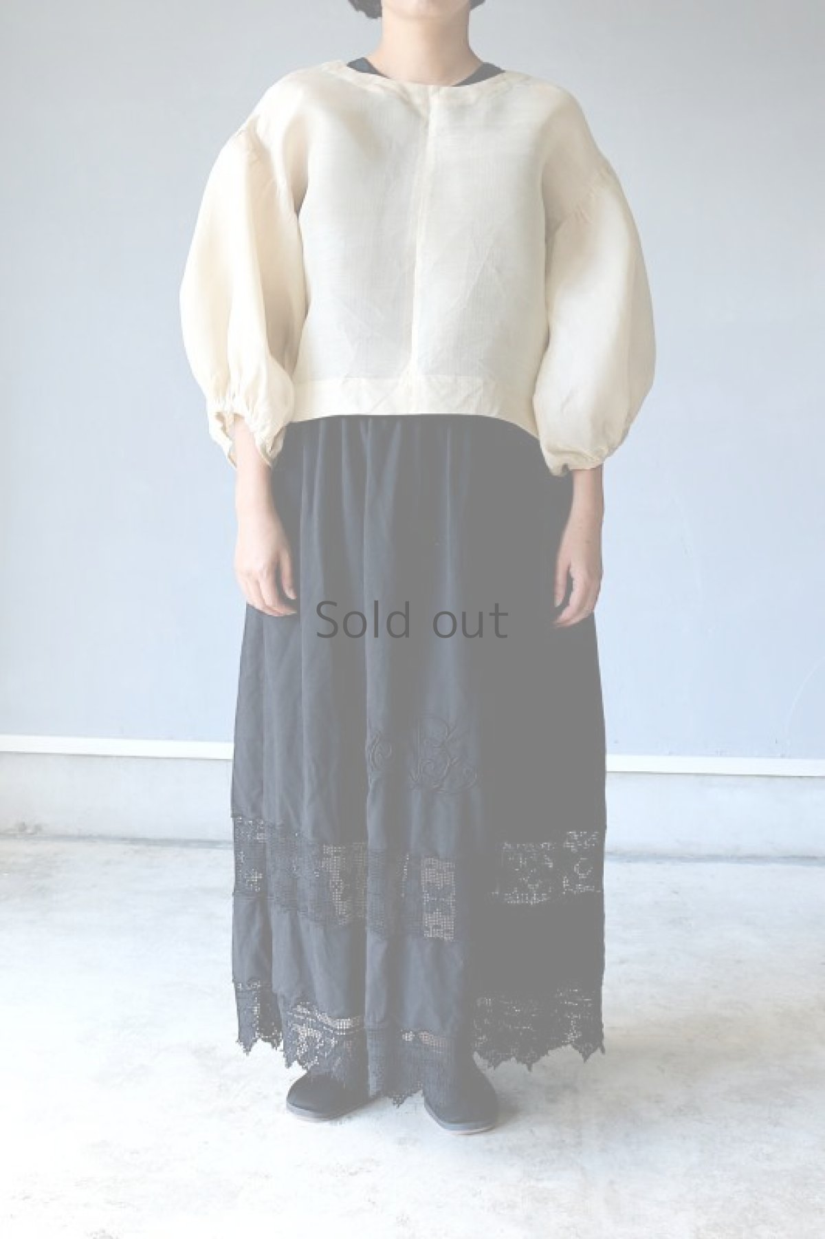 画像5: 【ササキチホ】古布　麻　 バルーン袖　ブラウス（生成り色/バリバリ ） (5)