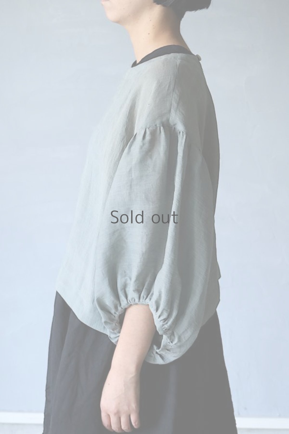 画像8: 【ササキチホ】古布　麻　 バルーン袖　ブラウス（ねずみ色 ） (8)