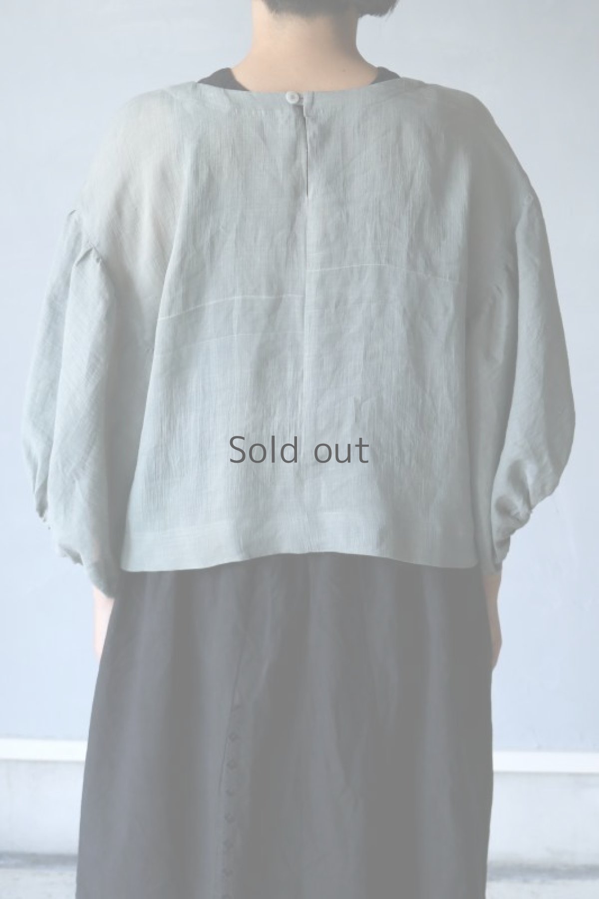 画像10: 【ササキチホ】古布　麻　 バルーン袖　ブラウス（ねずみ色 ） (10)